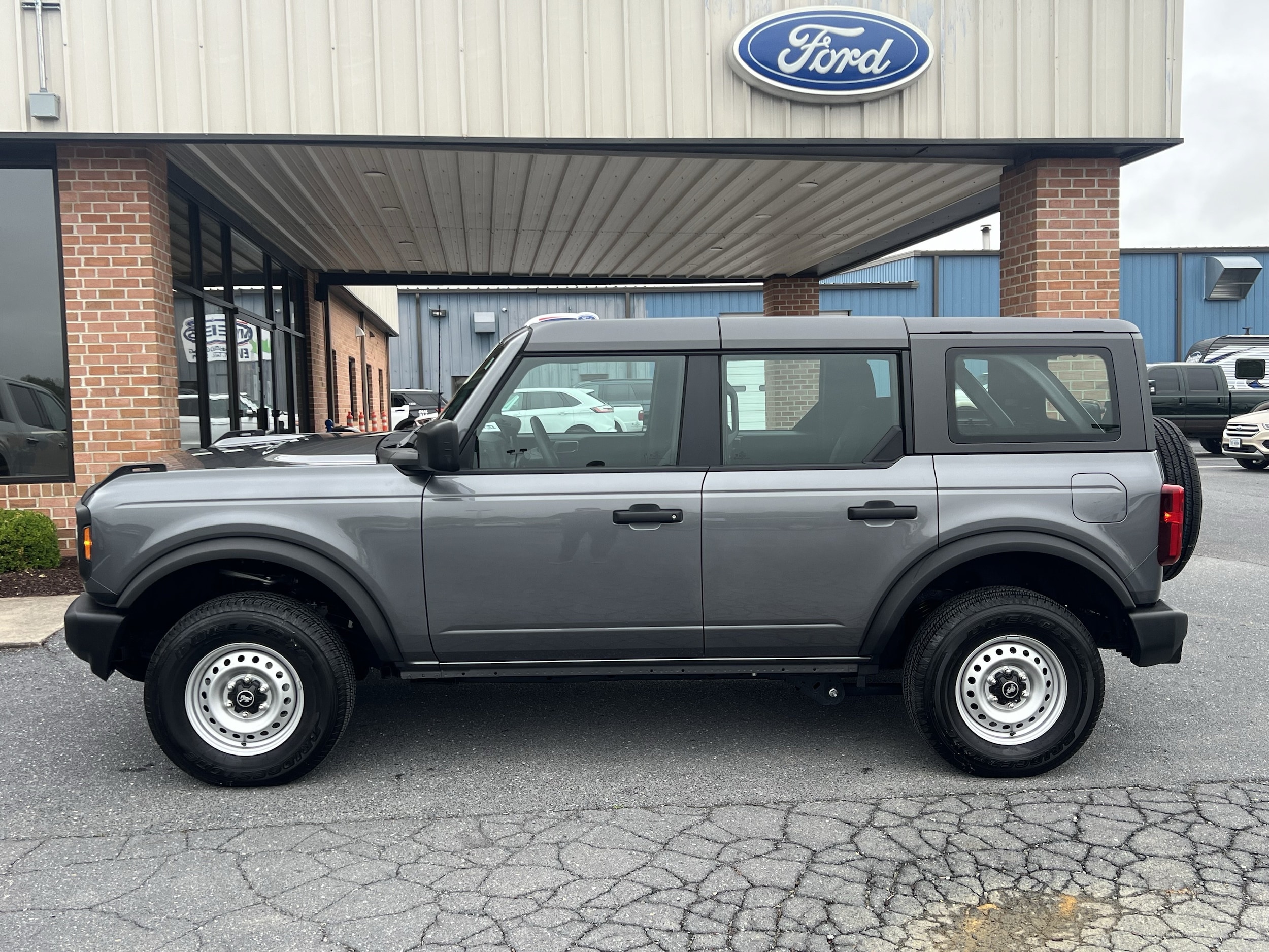 2025 Ford Bronco 4-Door