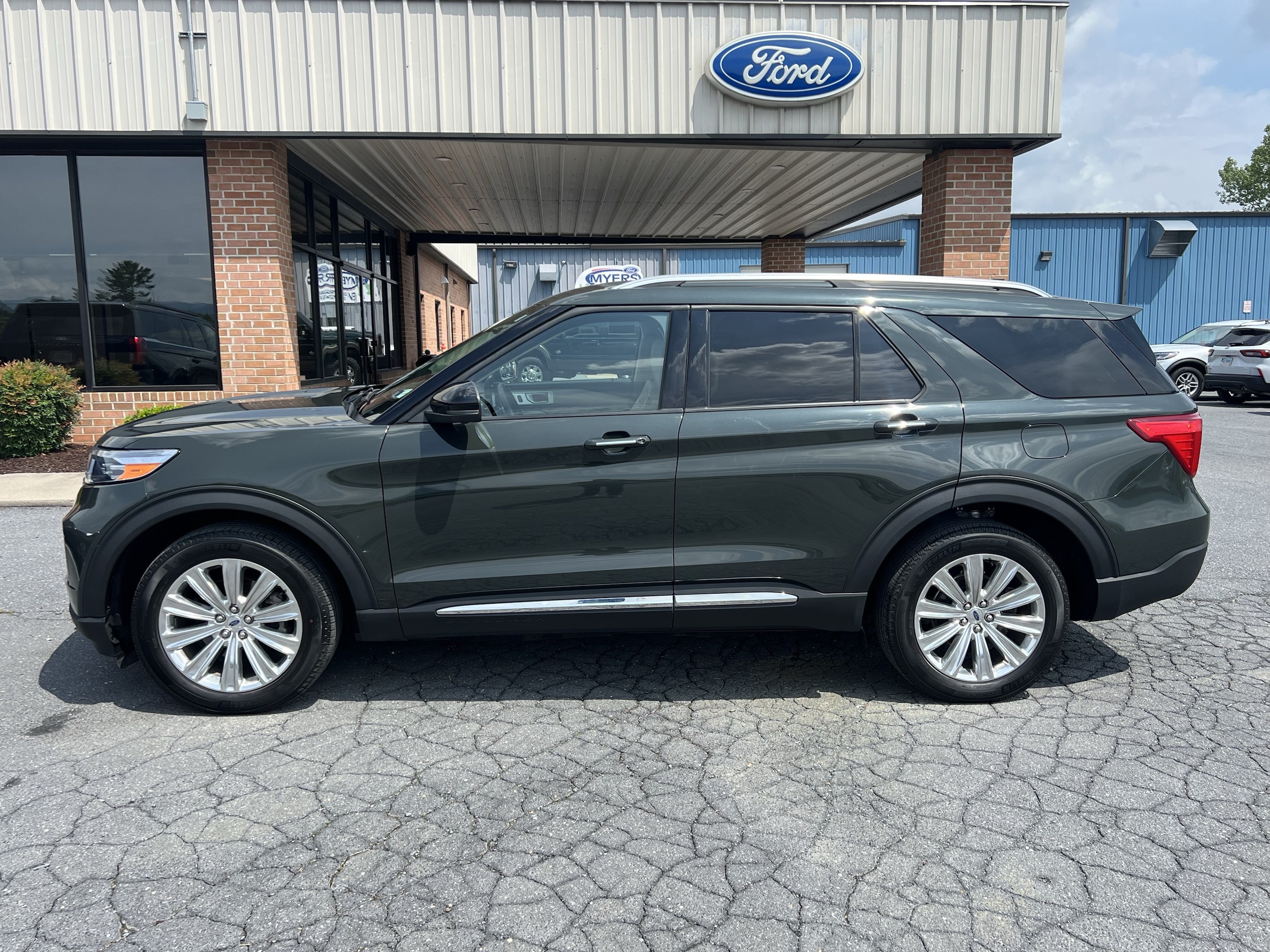 2023 Ford Explorer Limited