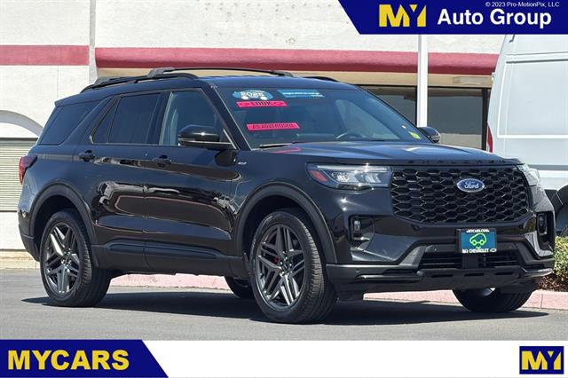 2025 Ford Explorer