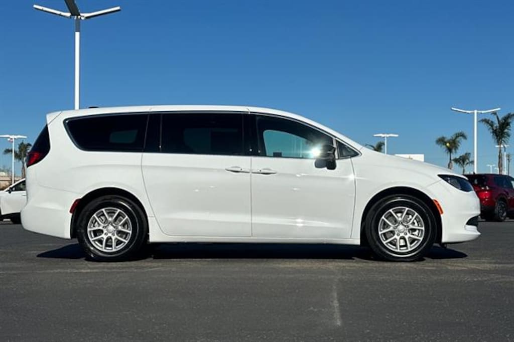 New 2026 Chrysler Voyager LX Cargo Van