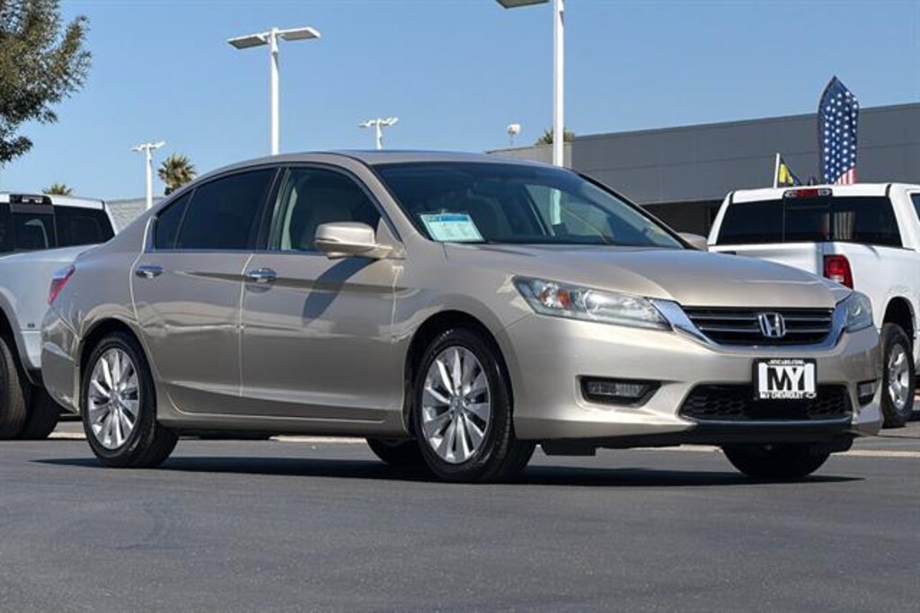 Used 2014 Honda Accord Sedan EX Car