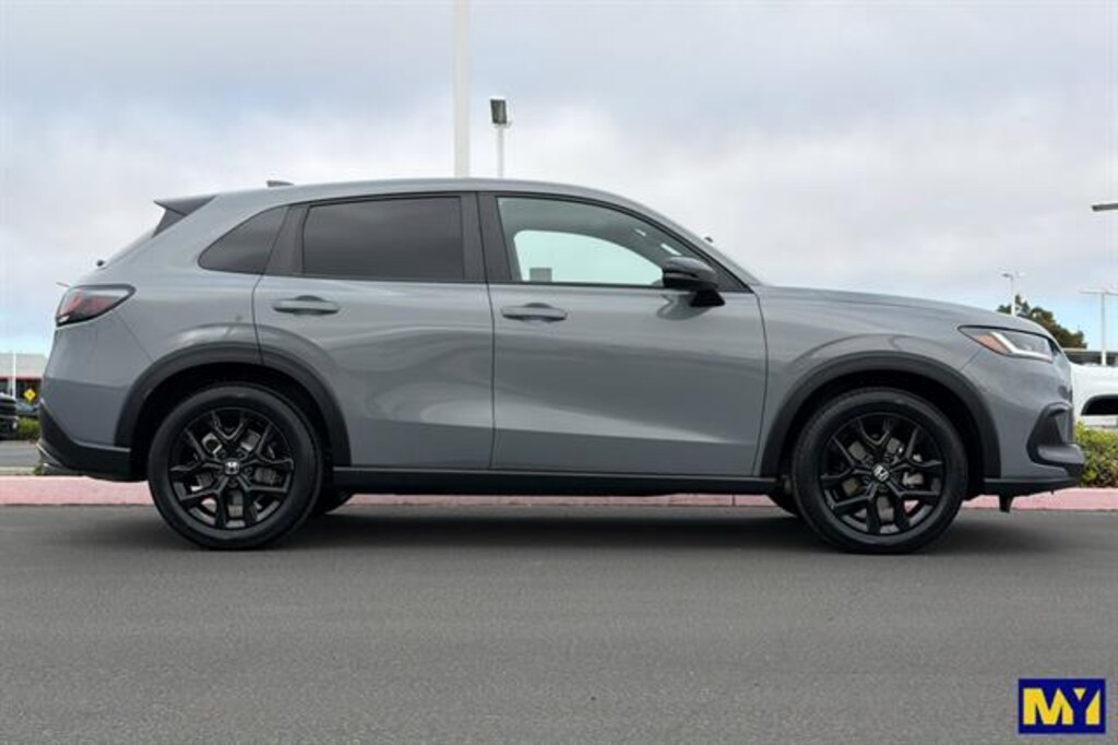 Used 2025 Honda HR-V Sport Car
