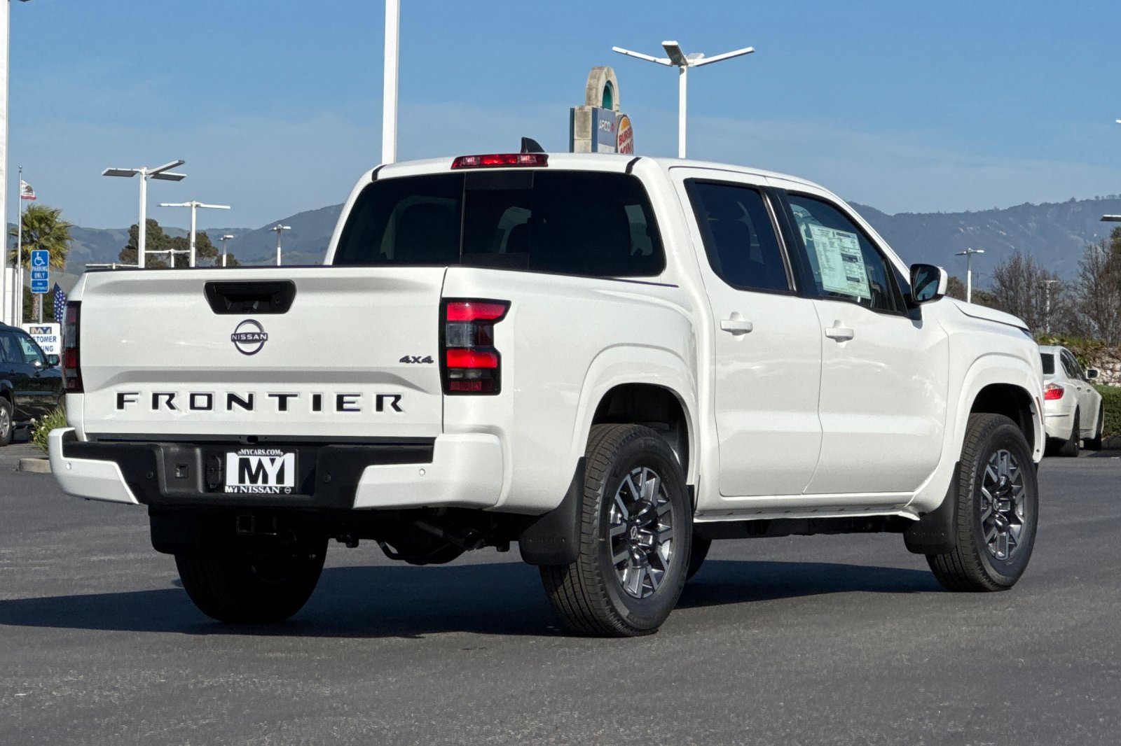 New 2026 Nissan Frontier SV Truck Crew Cab