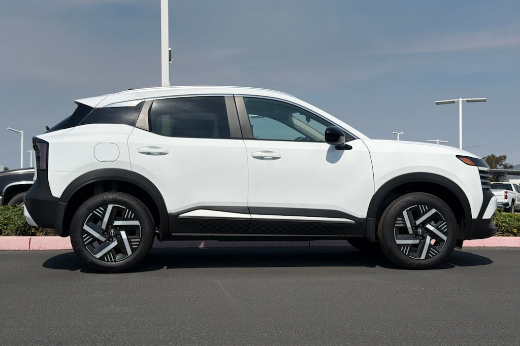 New 2026 Nissan Kicks SV SUV
