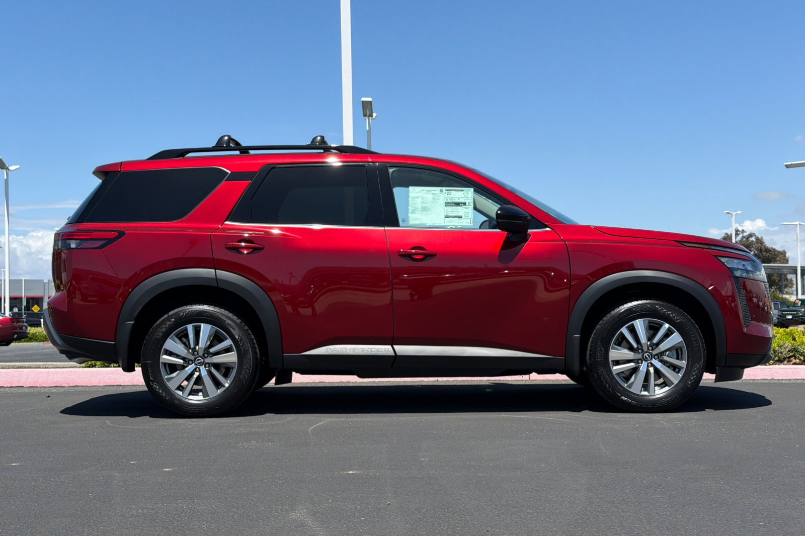 New 2026 Nissan Pathfinder SL SUV