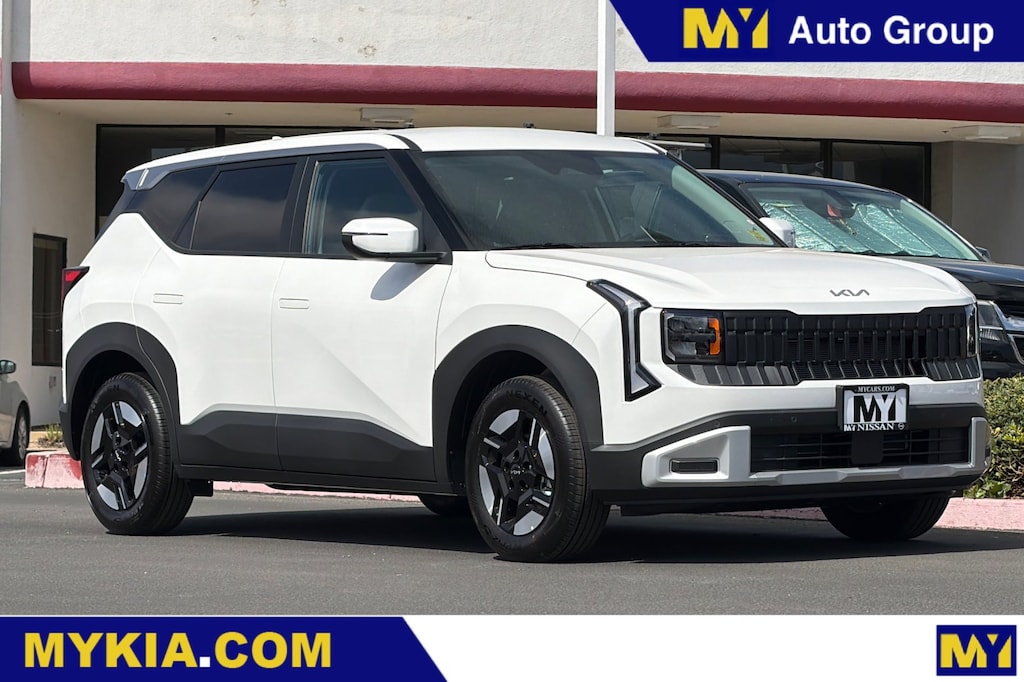 New 2027 Kia Seltos LX SUV