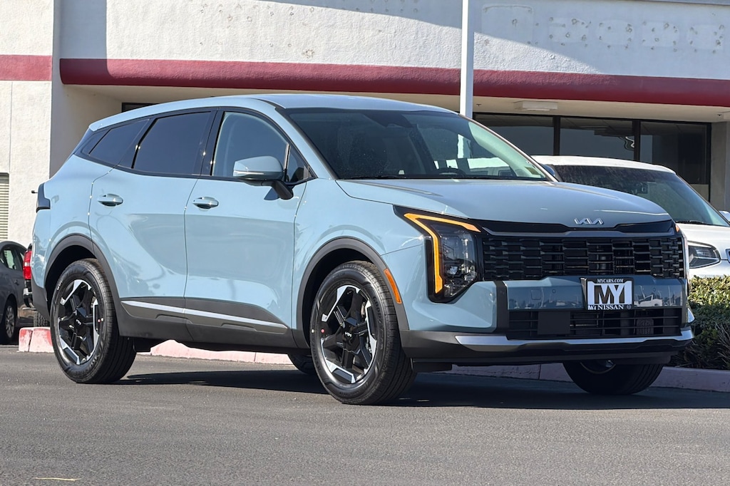 New 2027 Kia Sportage Hybrid S SUV