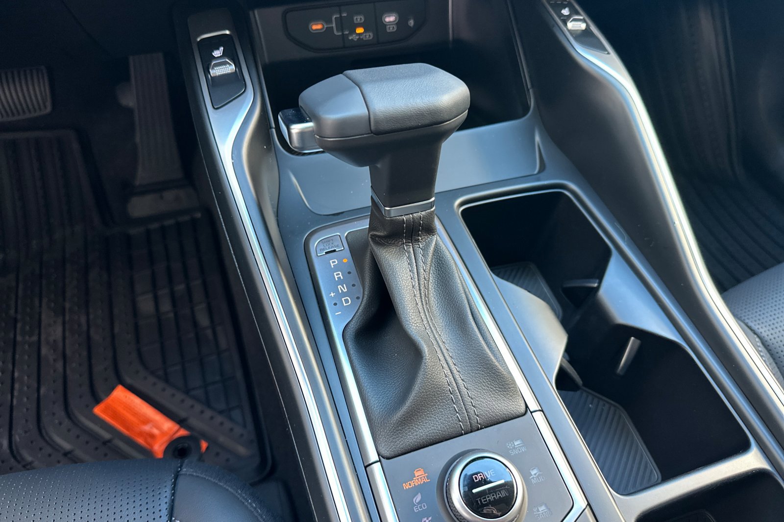 2026 Kia Sorento S - Photo 24