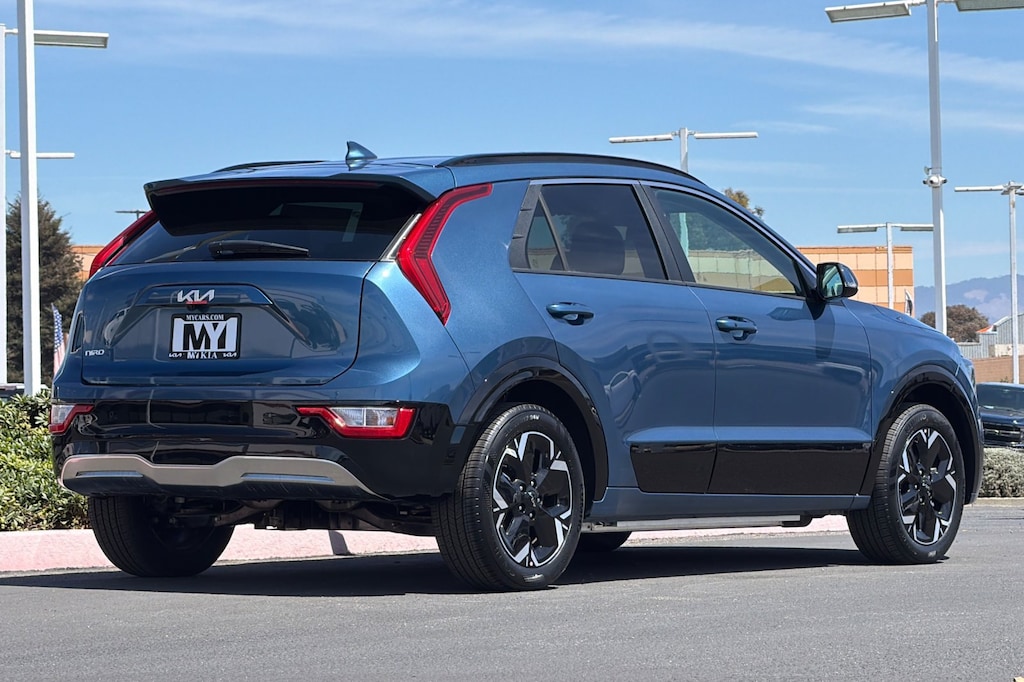 New 2026 Kia Niro EV Wind SUV