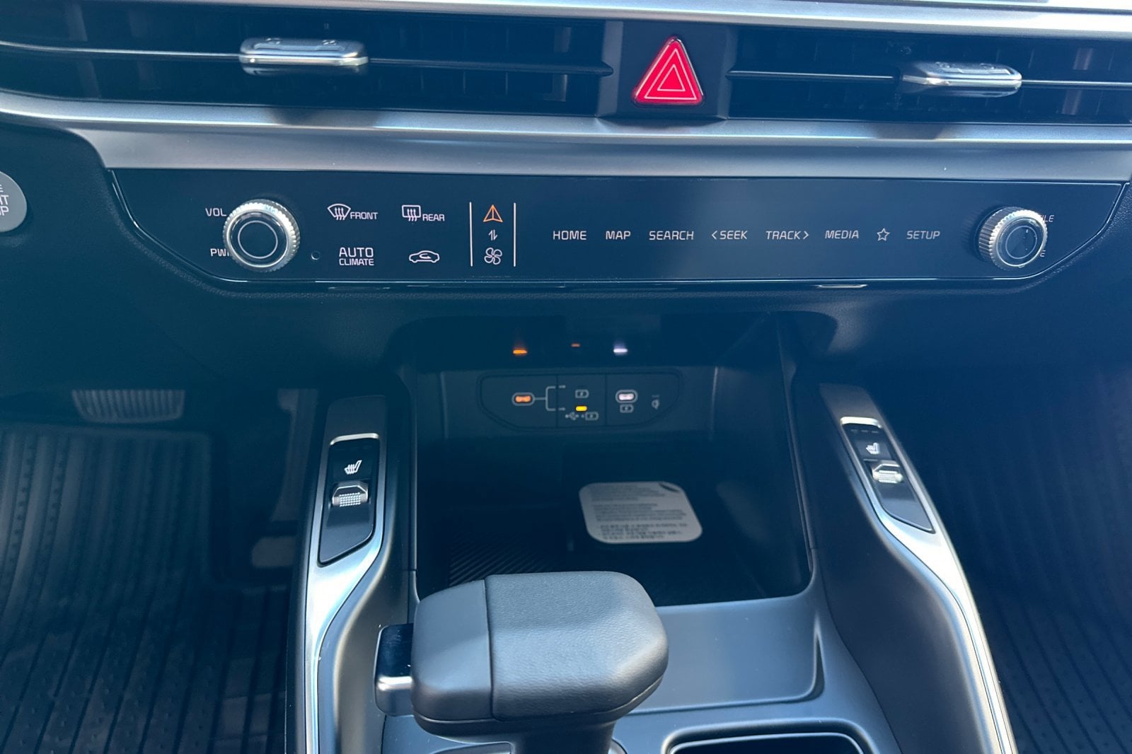 2026 Kia Sorento S - Photo 23