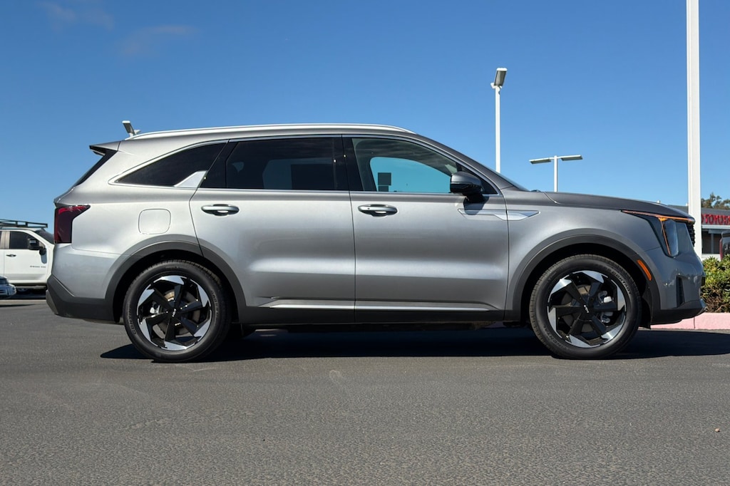 New 2026 Kia Sorento Plug-In Hybrid EX SUV