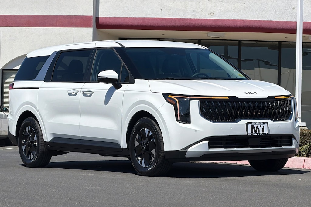 New 2026 Kia Carnival Hybrid LXS Van Passenger Van