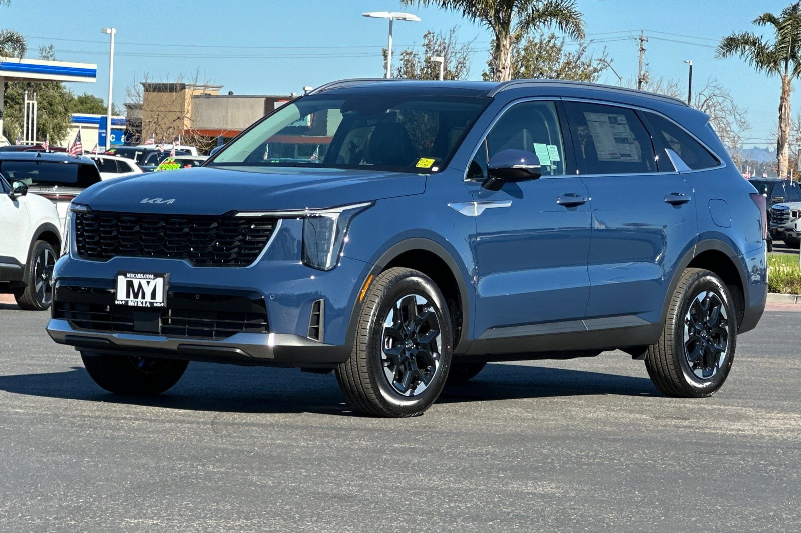 2026 Kia Sorento S - Photo 8