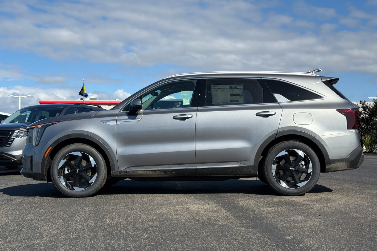 2026 Kia Sorento EX Hybrid - Photo 14