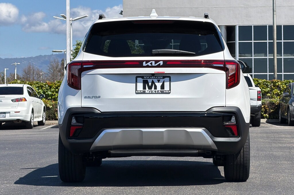 New 2026 Kia Seltos S SUV