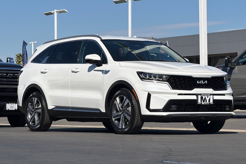 Used 2023 Kia Sorento Hybrid EX SUV