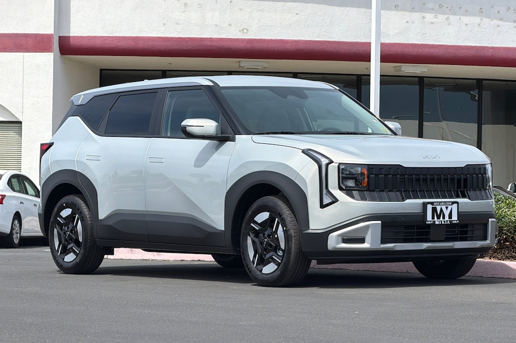 New 2027 Kia Seltos LX SUV