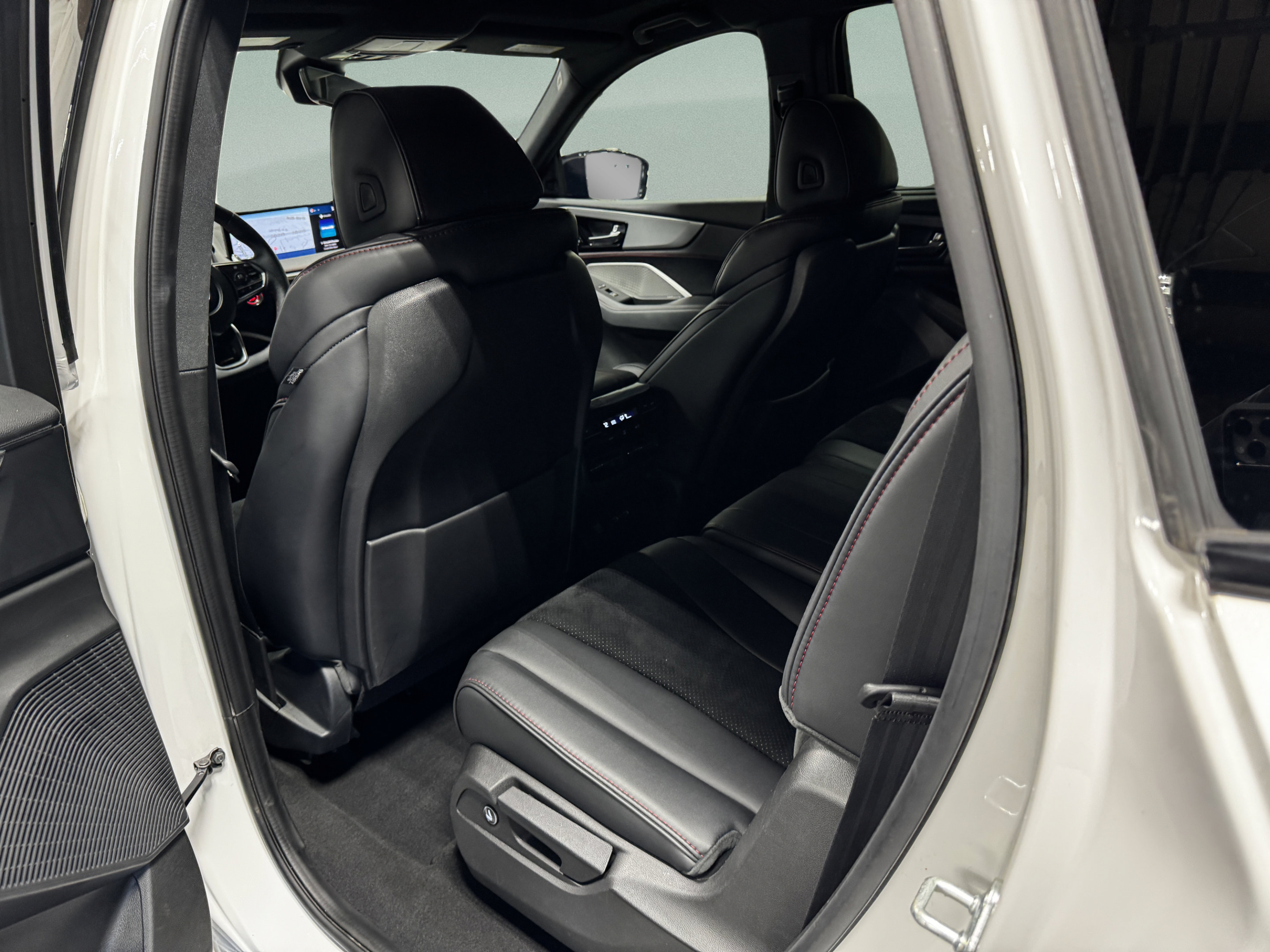 2024 Acura MDX A-Spec Package - Photo 11