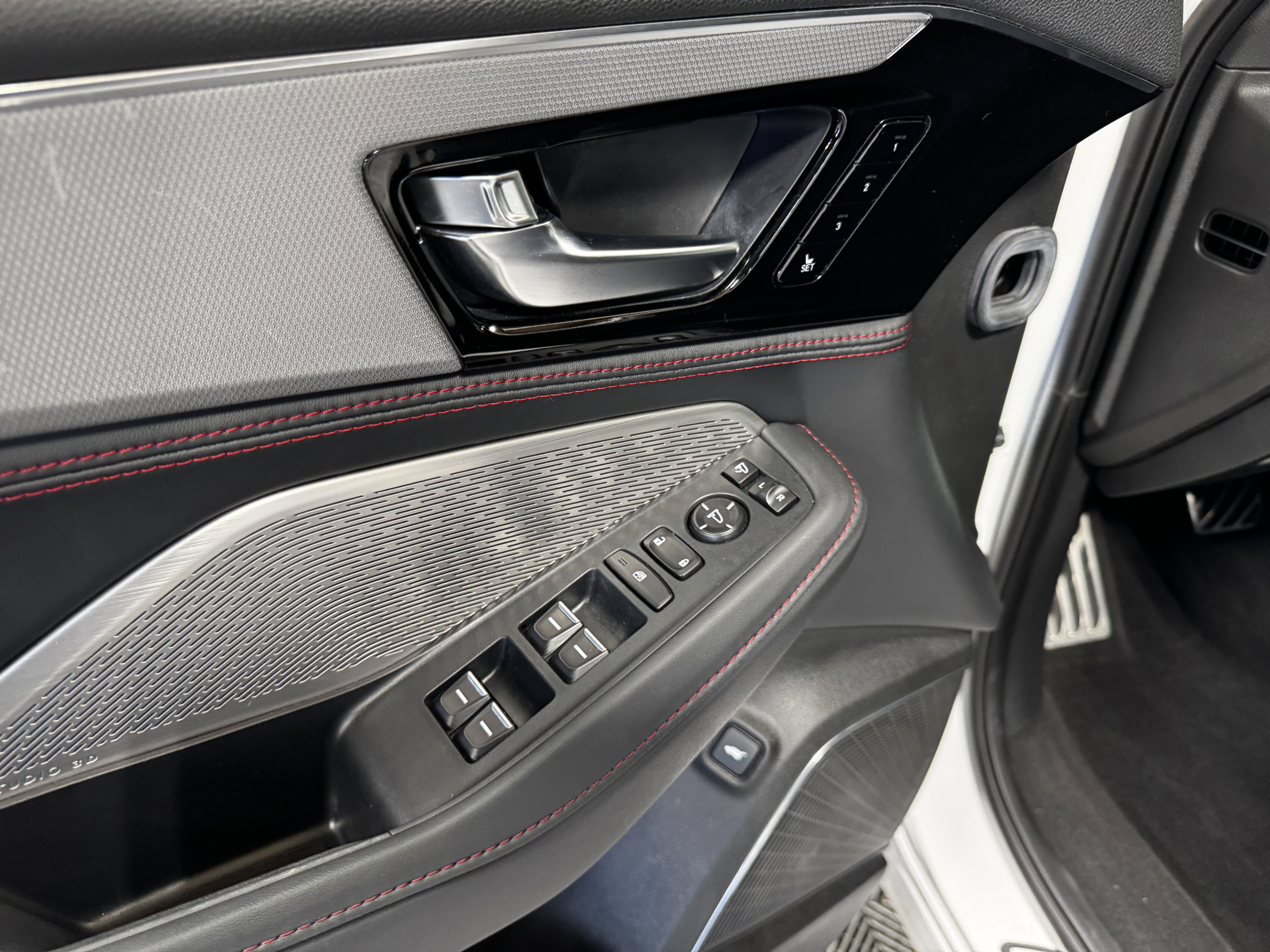 2024 Acura MDX A-Spec Package - Photo 36