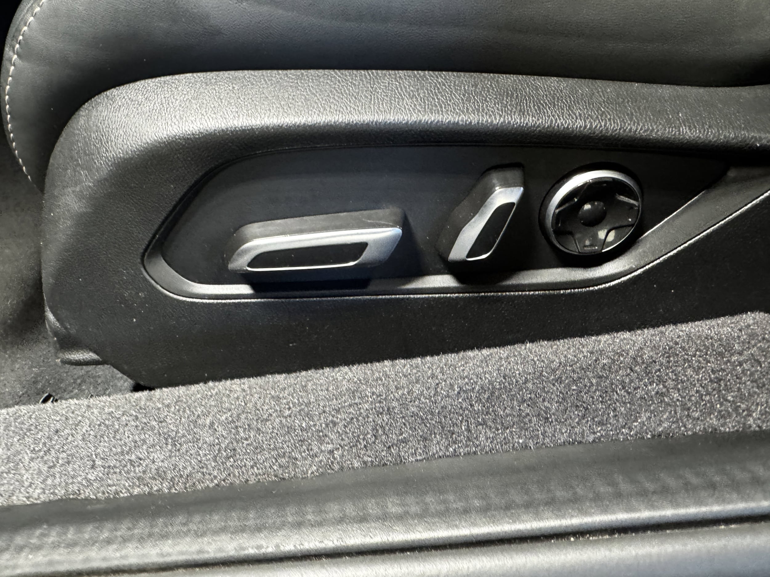 2021 Acura TLX Technology Package - Photo 32