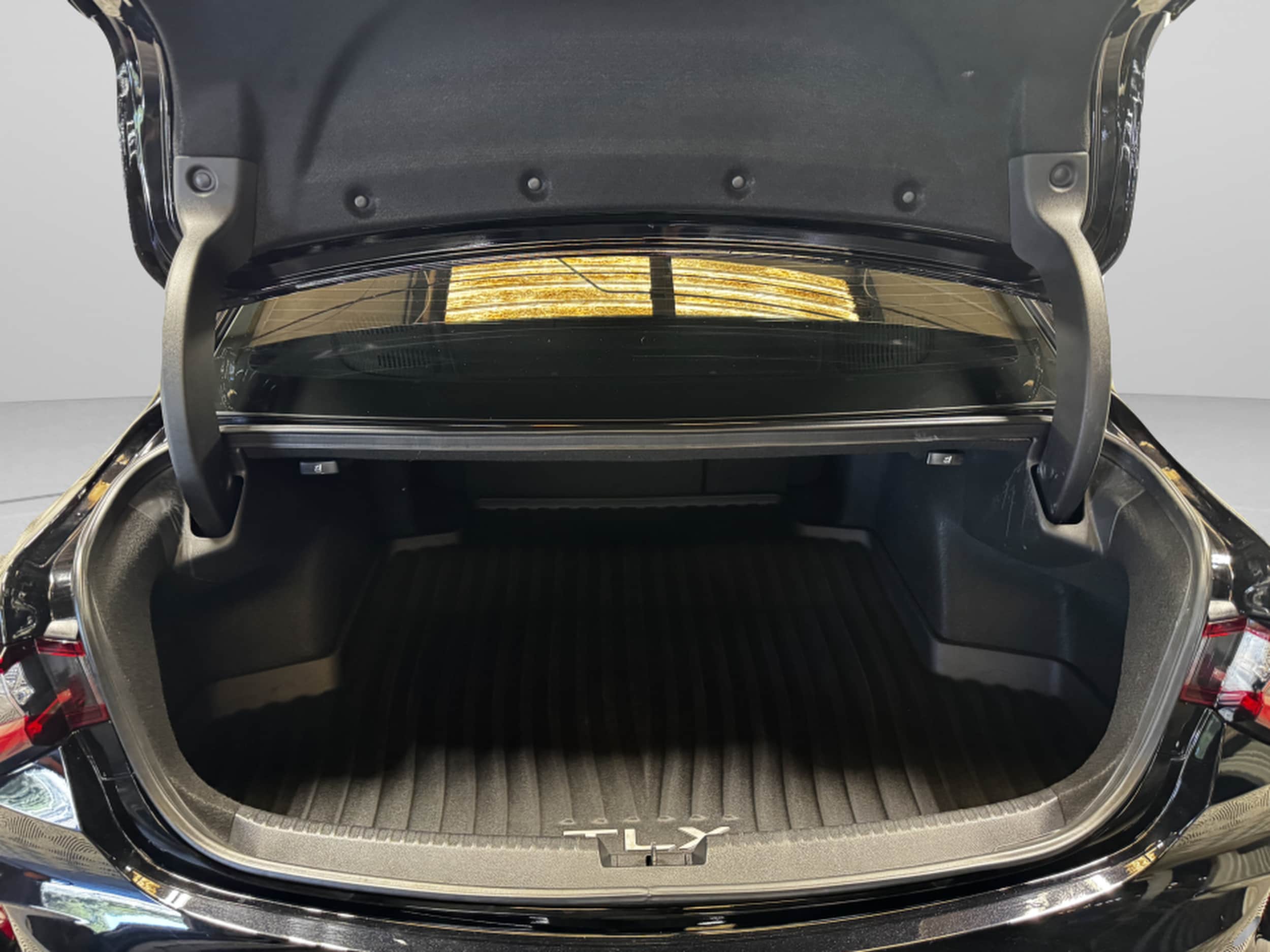 2021 Acura TLX Technology Package - Photo 39