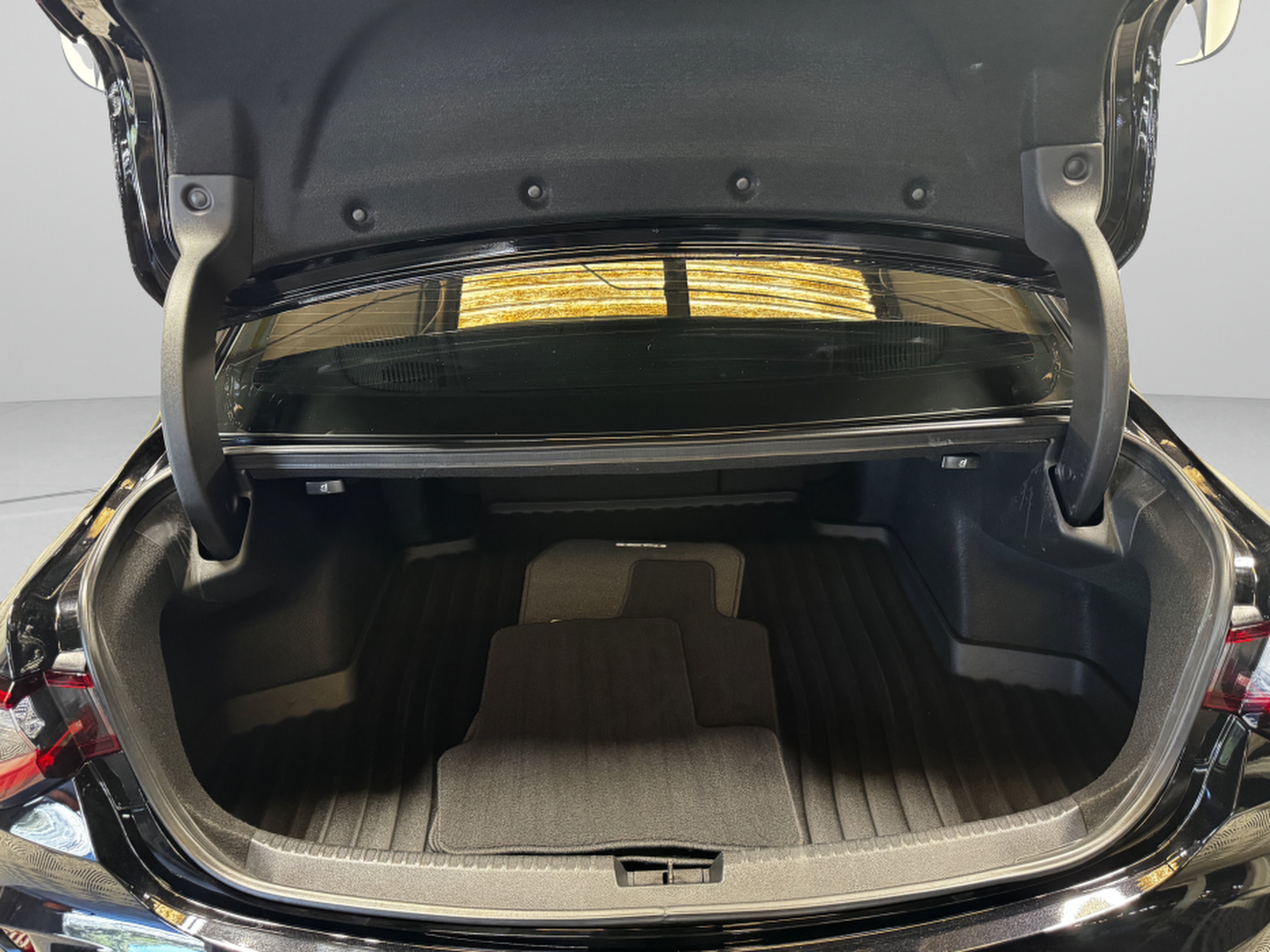 2021 Acura TLX Technology Package - Photo 38