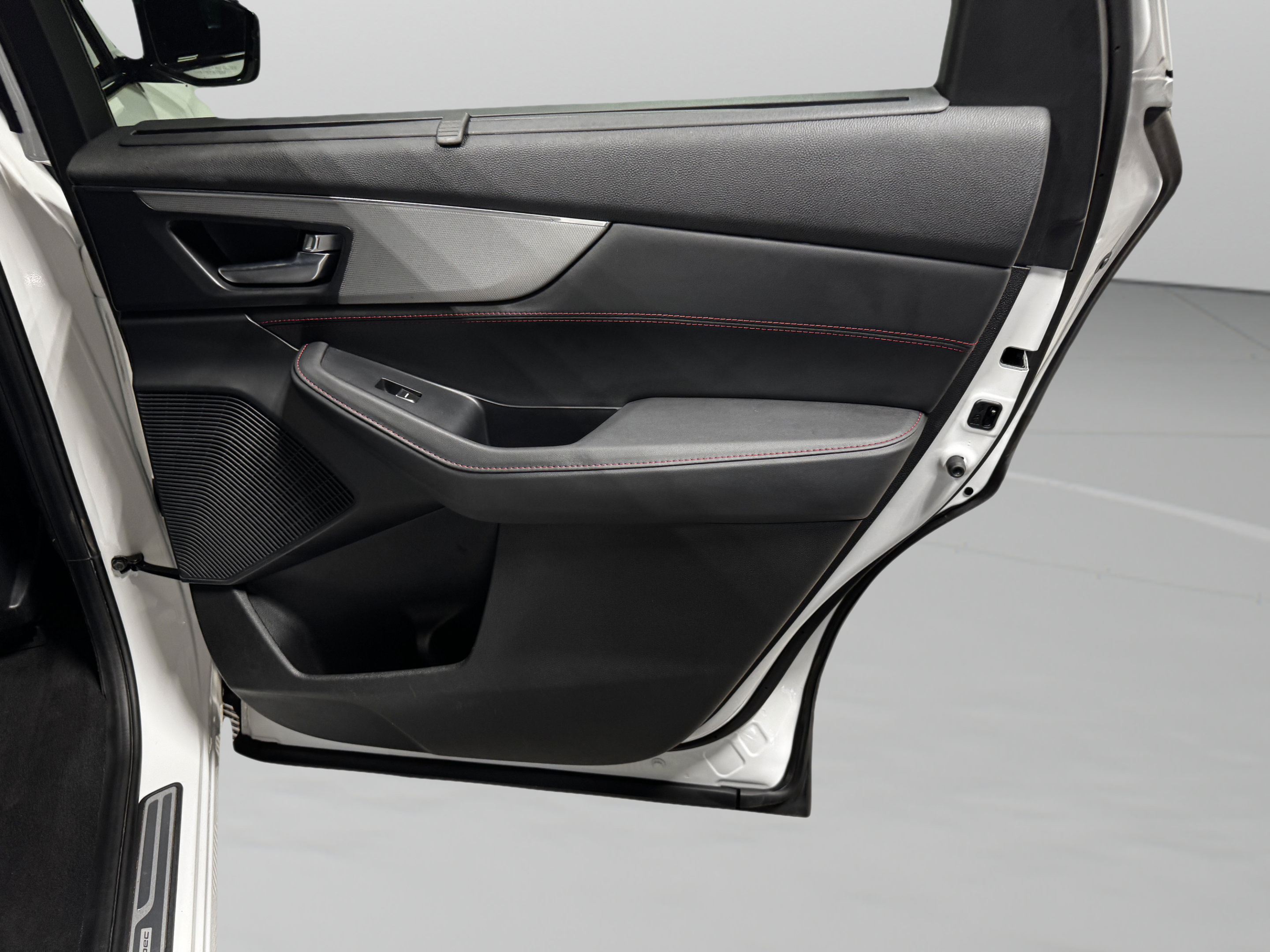 2024 Acura MDX A-Spec Package - Photo 17