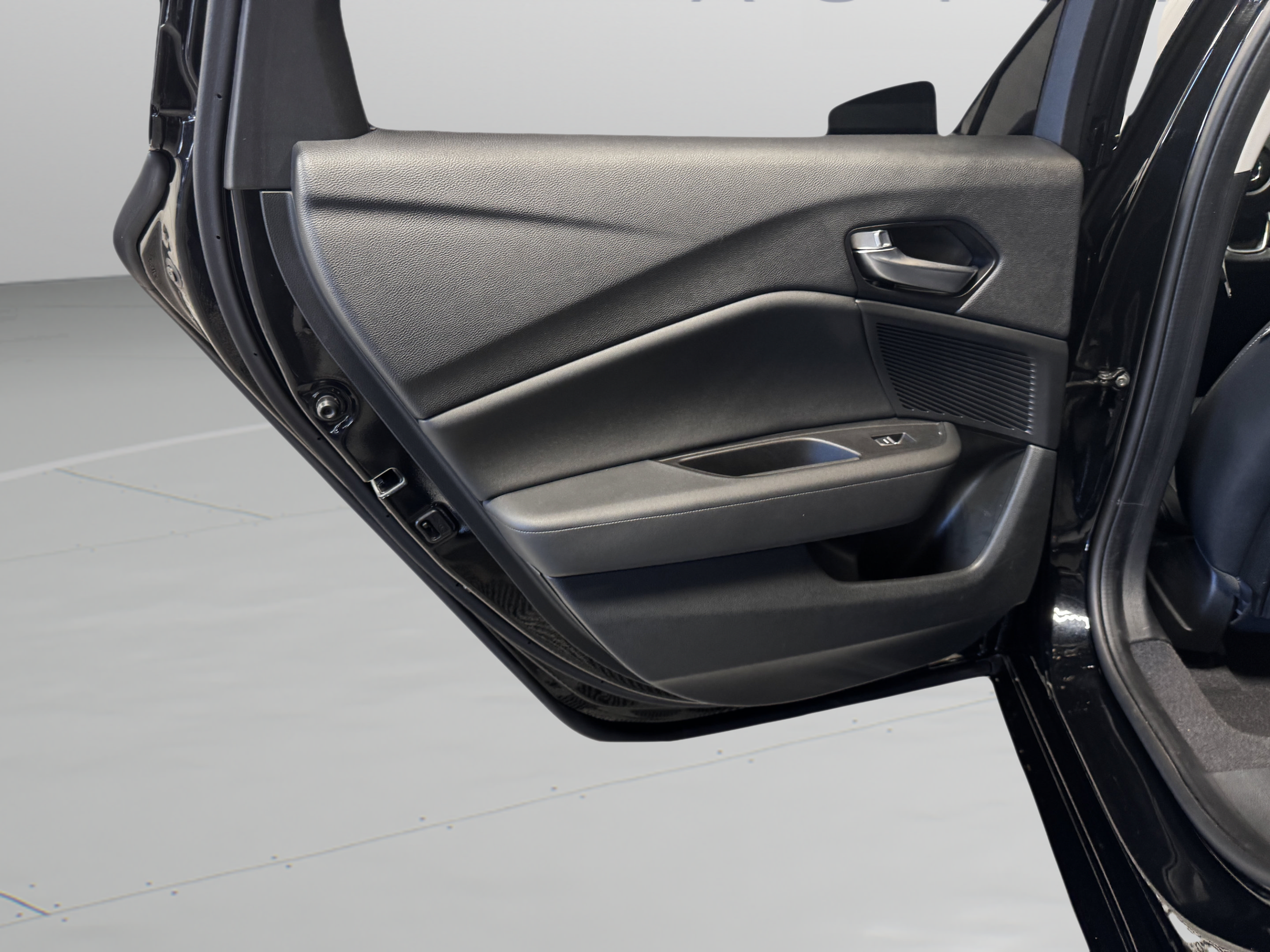 2021 Acura TLX Technology Package - Photo 14