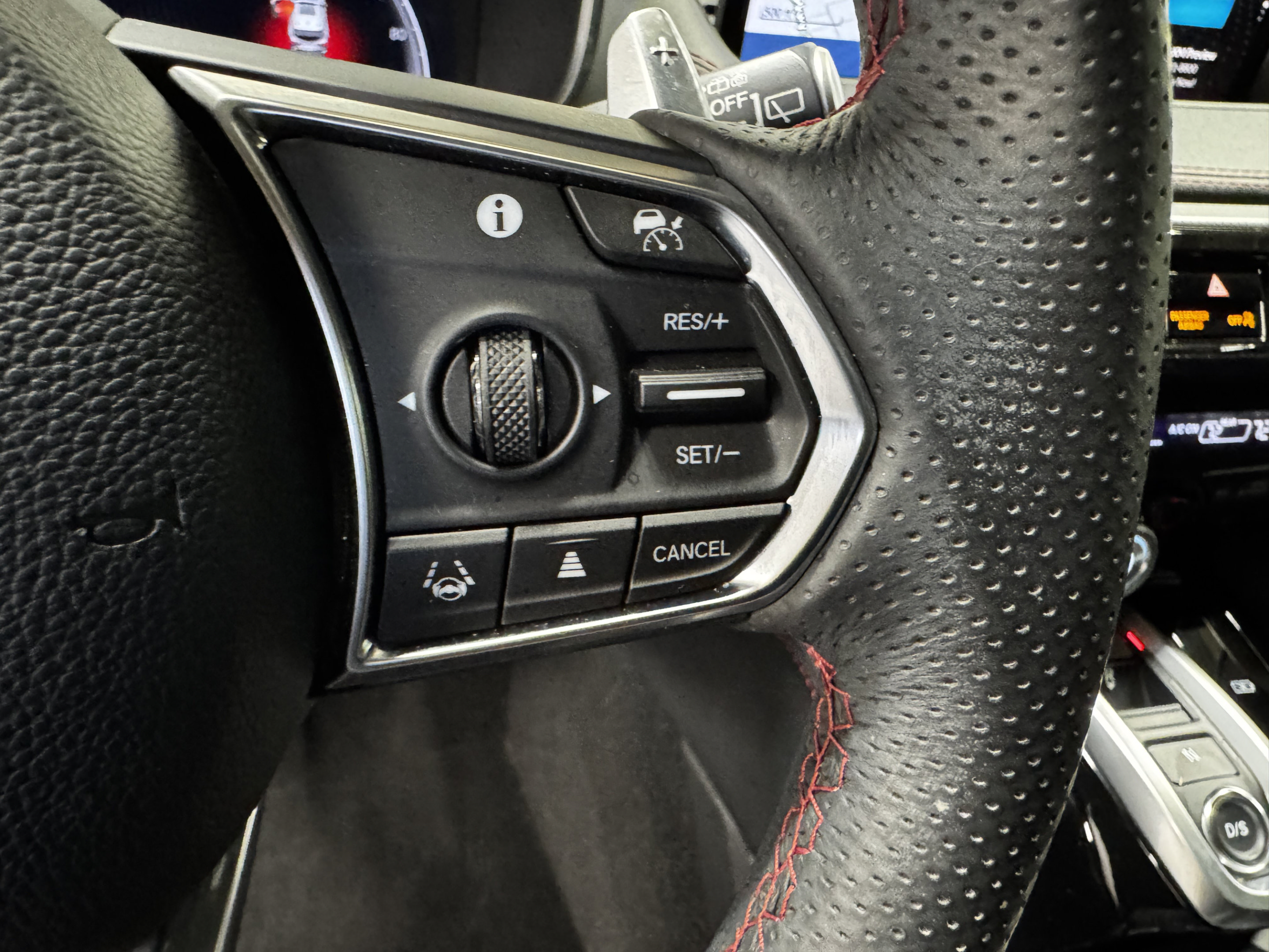 2024 Acura MDX A-Spec Package - Photo 21