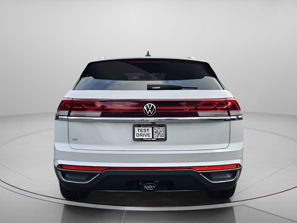 New 2026 Volkswagen Atlas Cross Sport 2.0T SE w/Technology 2.0T SE w/Technology FWD