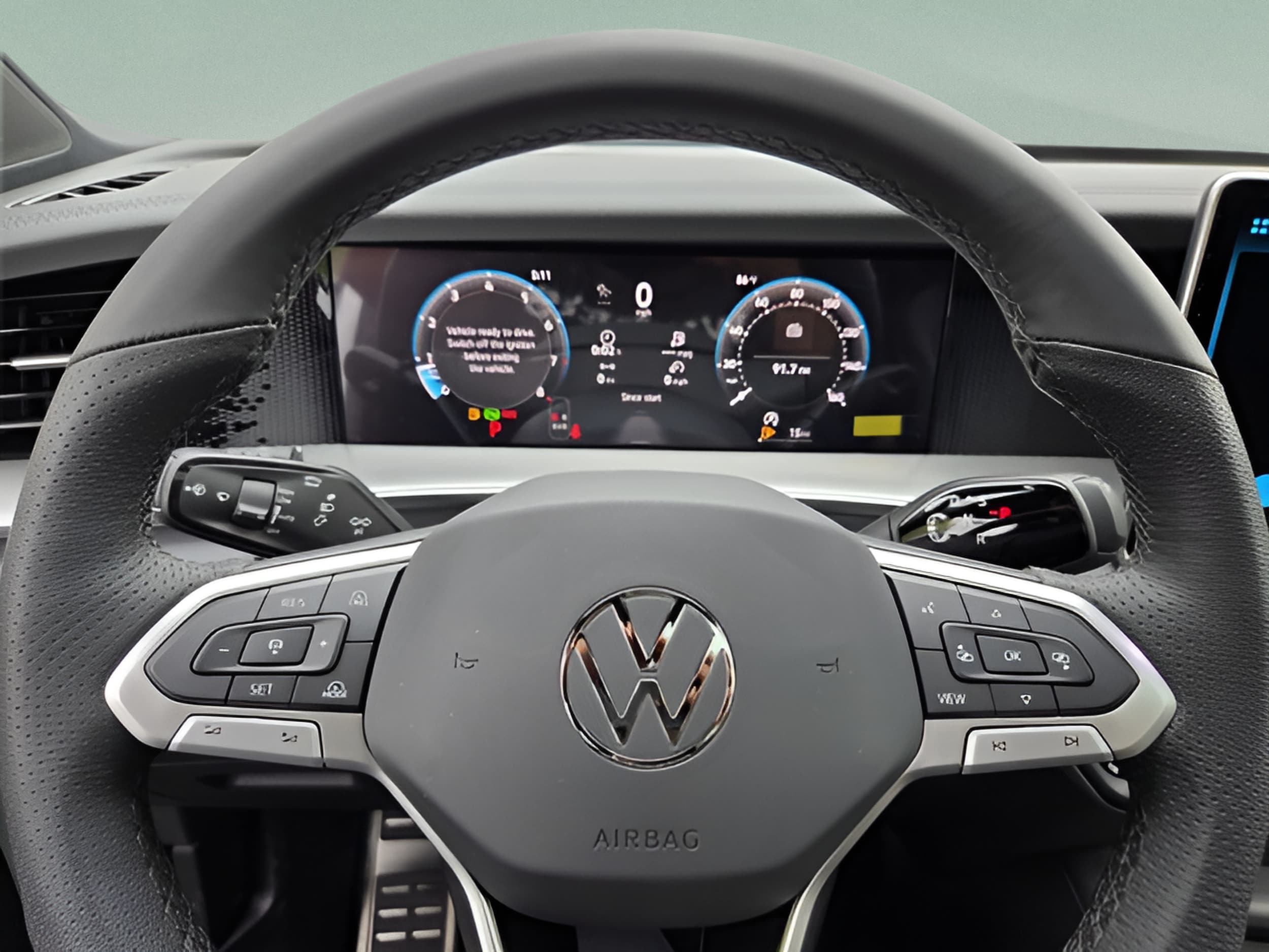 2026 Volkswagen Tiguan SE R-LINE BLACK - Photo 20