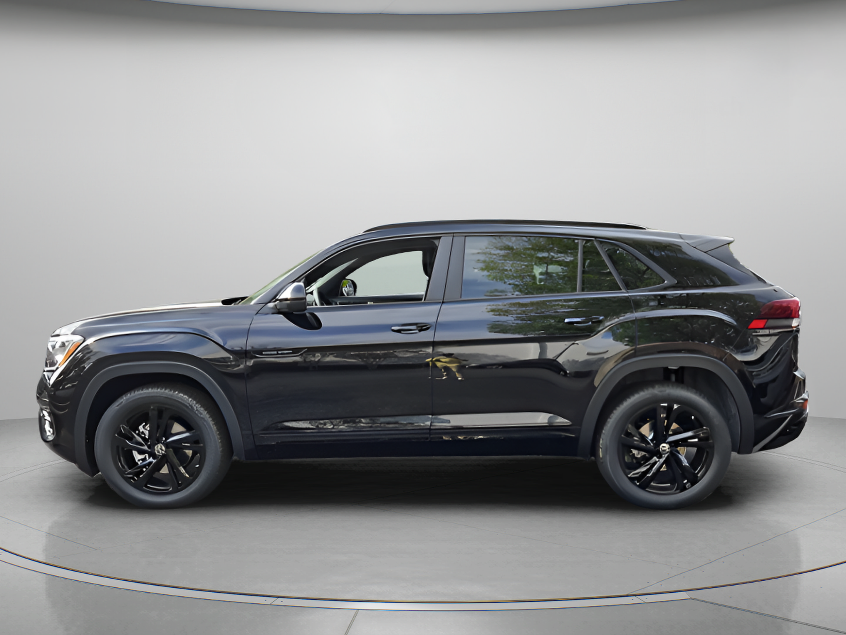 New 2026 Volkswagen Atlas Cross Sport 2.0T SEL R-Line Black 2.0T SEL R-Line Black 4MOTION