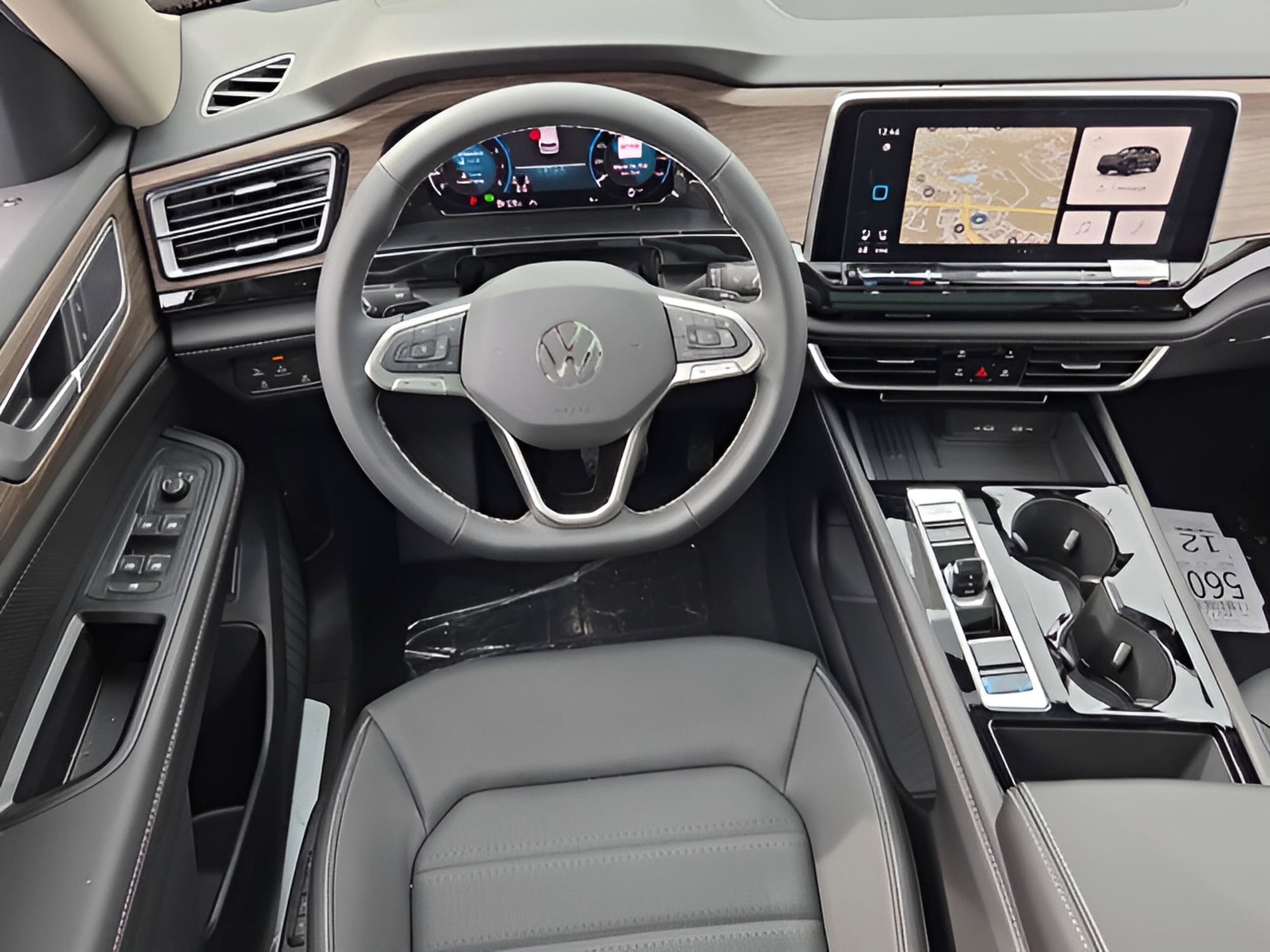 2026 Volkswagen Atlas SEL - Photo 12