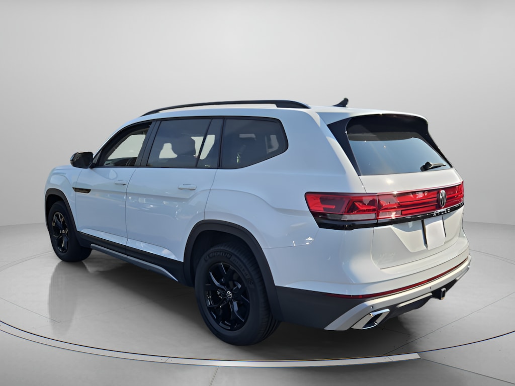 Certified 2024 Volkswagen Atlas 2.0T Peak Edition SE w/Technology SUV