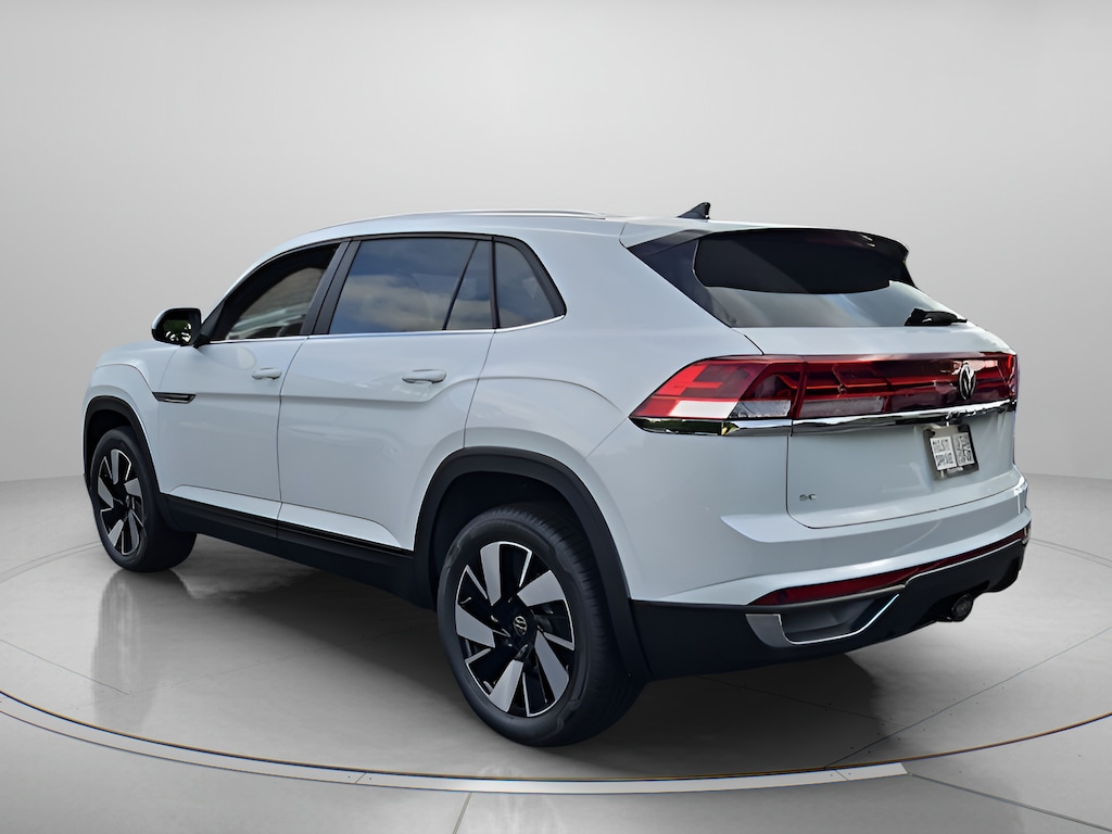 New 2026 Volkswagen Atlas Cross Sport 2.0T SE w/Technology 2.0T SE w/Technology FWD