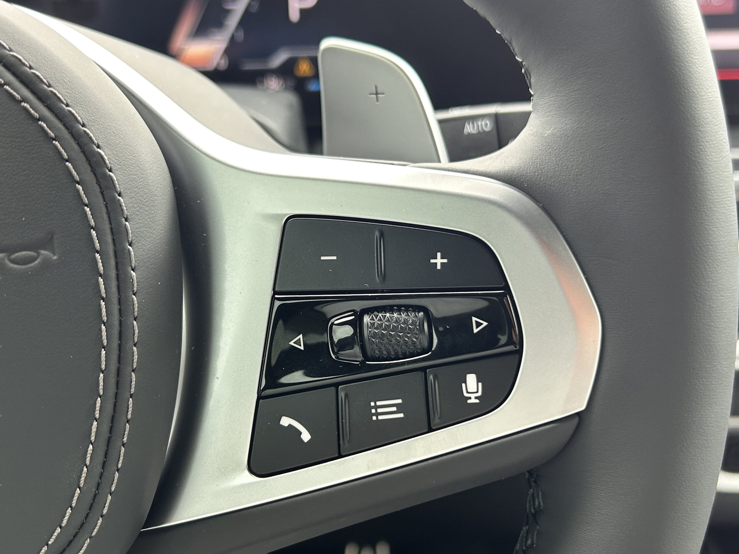 2026 BMW X5 40i - Photo 11