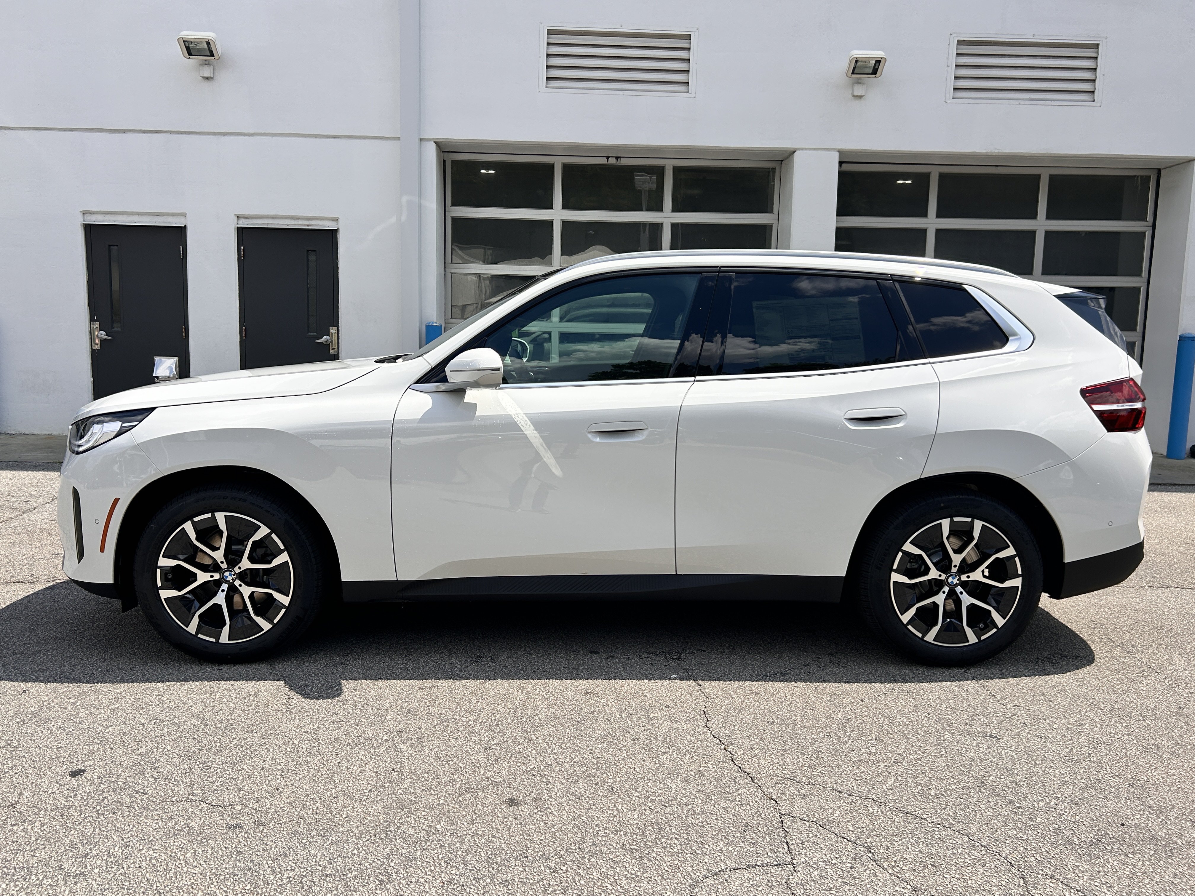 New 2026 BMW X3 30 xDrive SUV