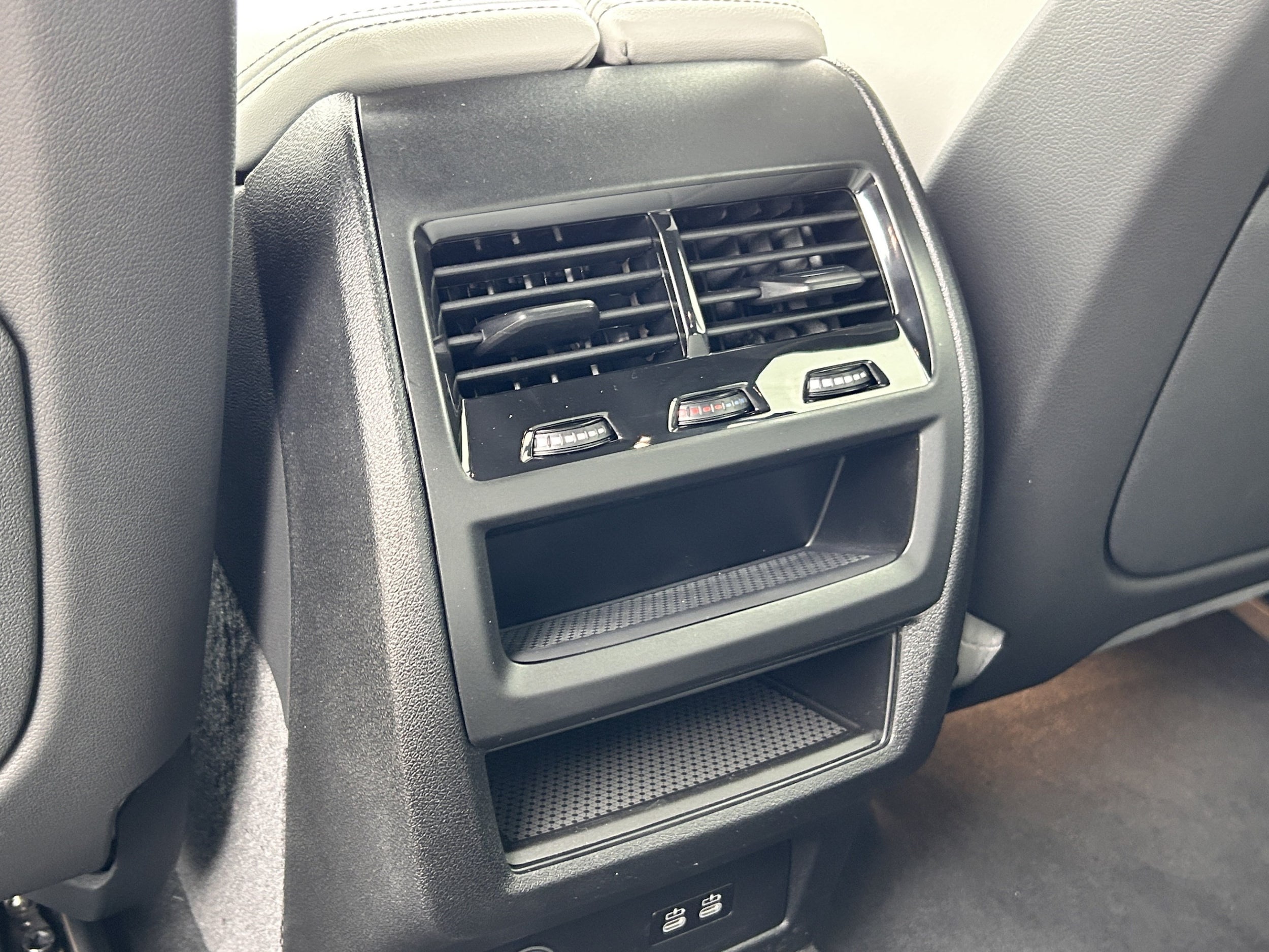 2026 BMW X5 40i - Photo 31