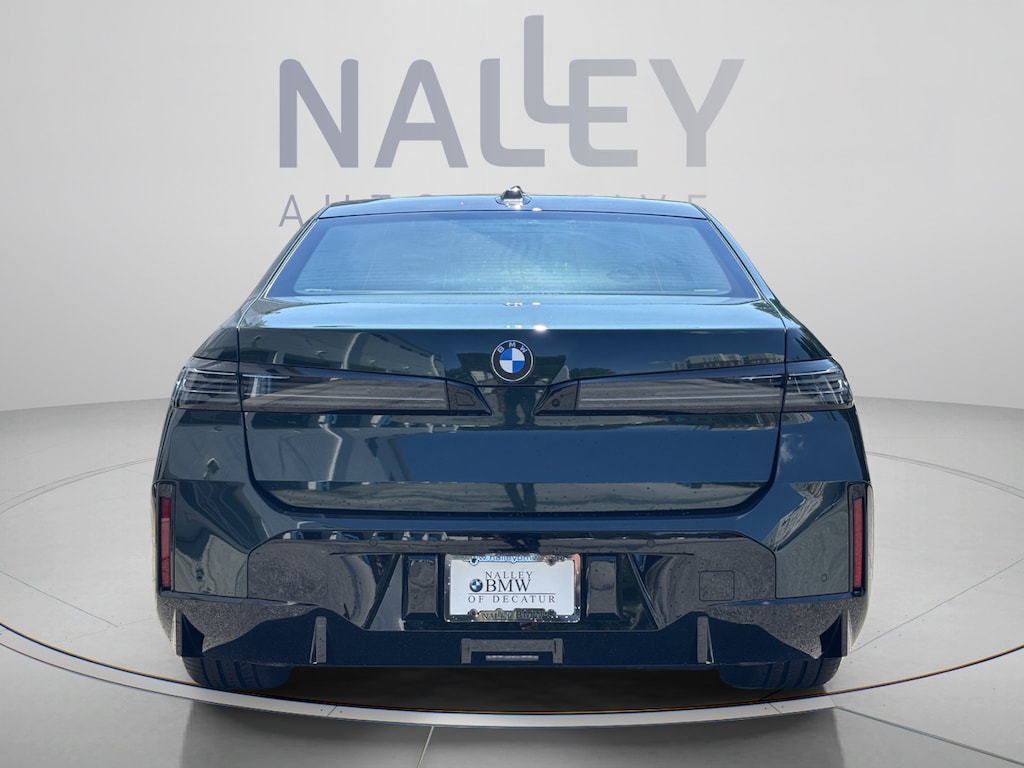 New 2027 BMW 740i Base Sedan