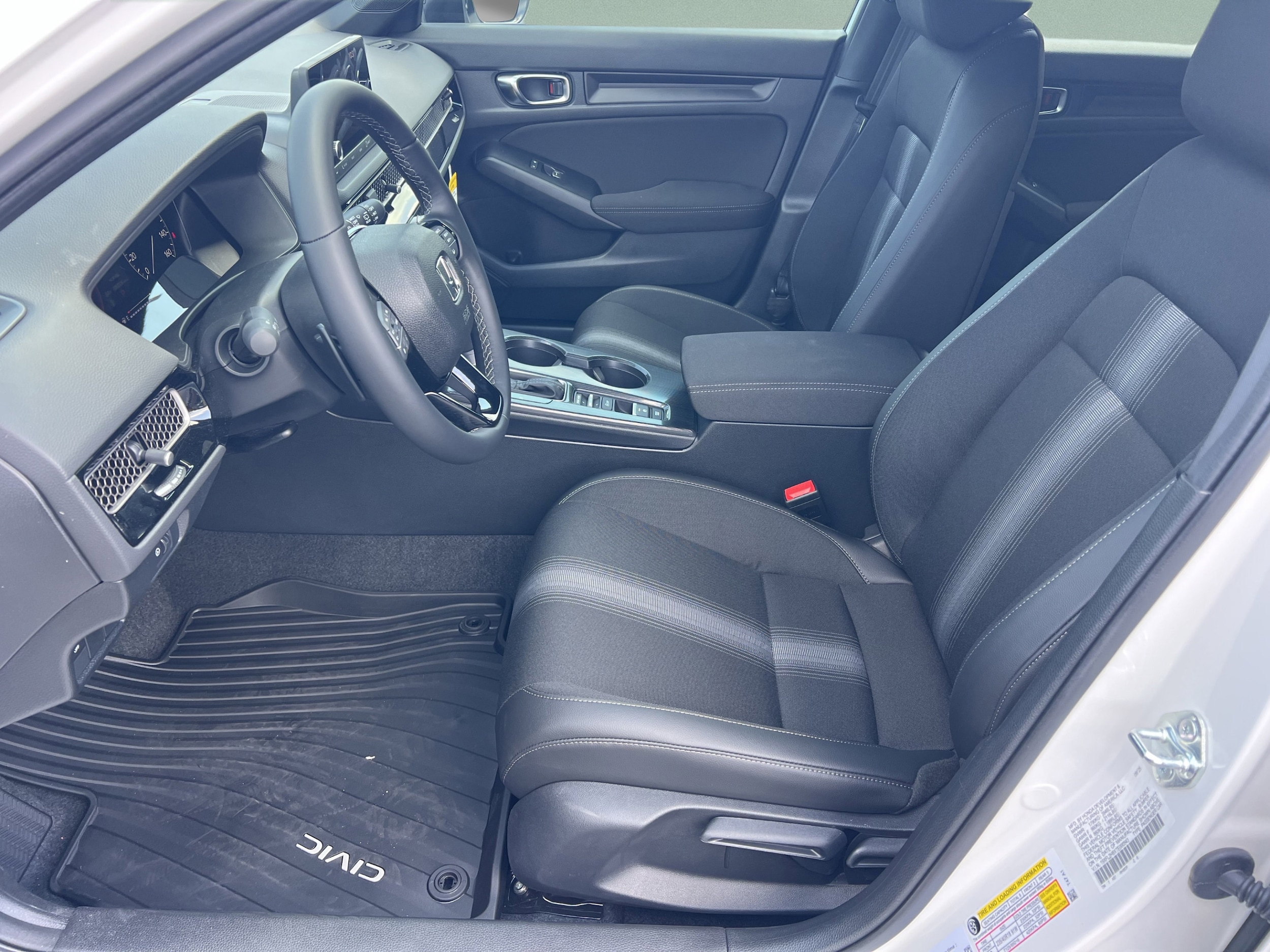 2026 Honda Civic Hatchback Sport - Photo 43
