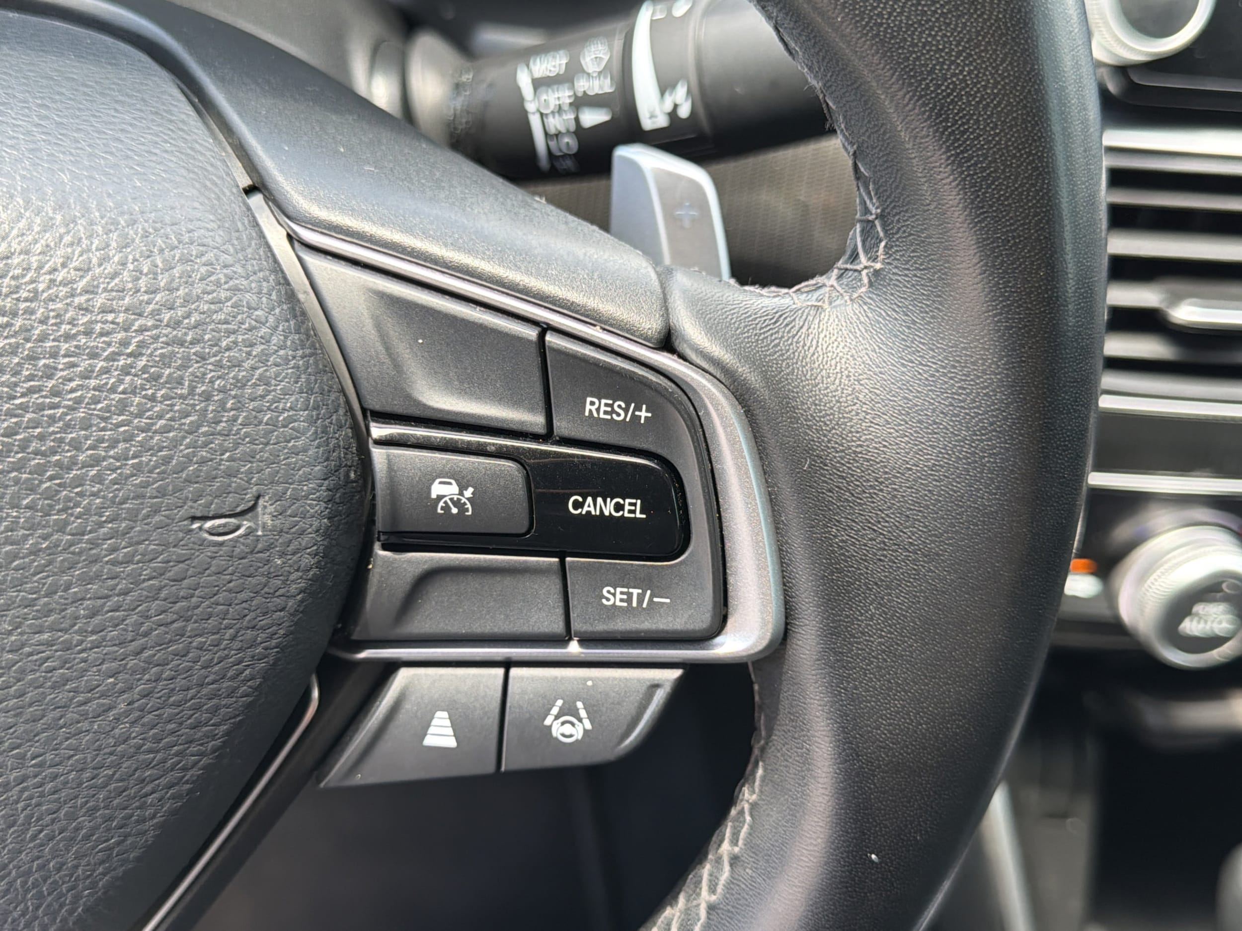 2022 Honda Accord Sport SE - Photo 15