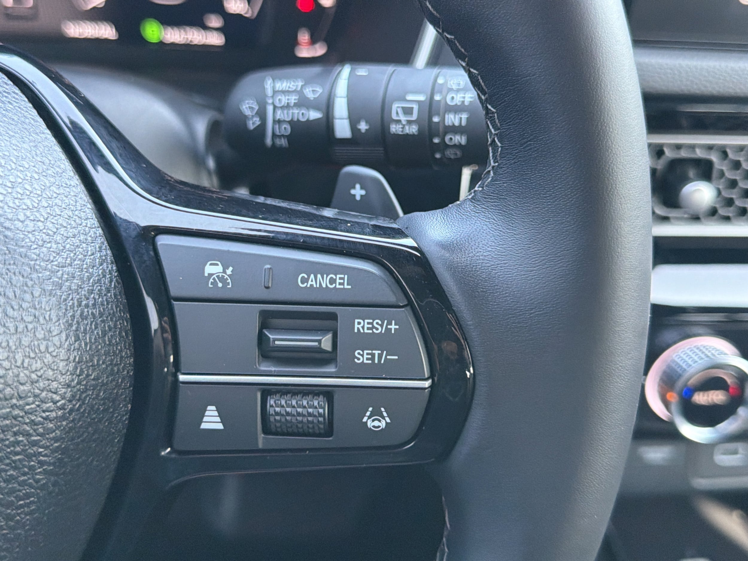 2024 Honda Civic Hatchback Sport Touring - Photo 20