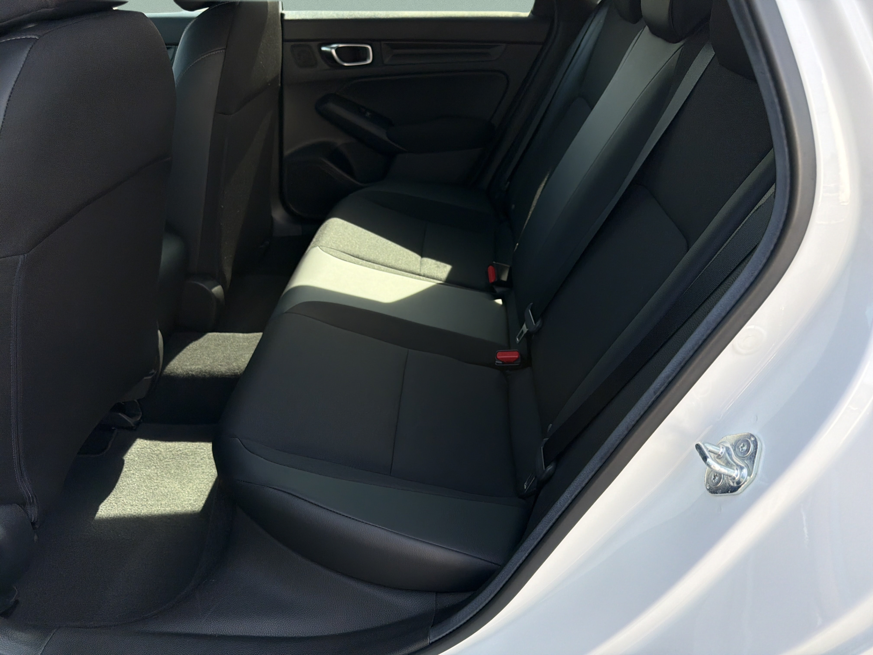 2026 Honda Civic Hatchback Sport - Photo 44