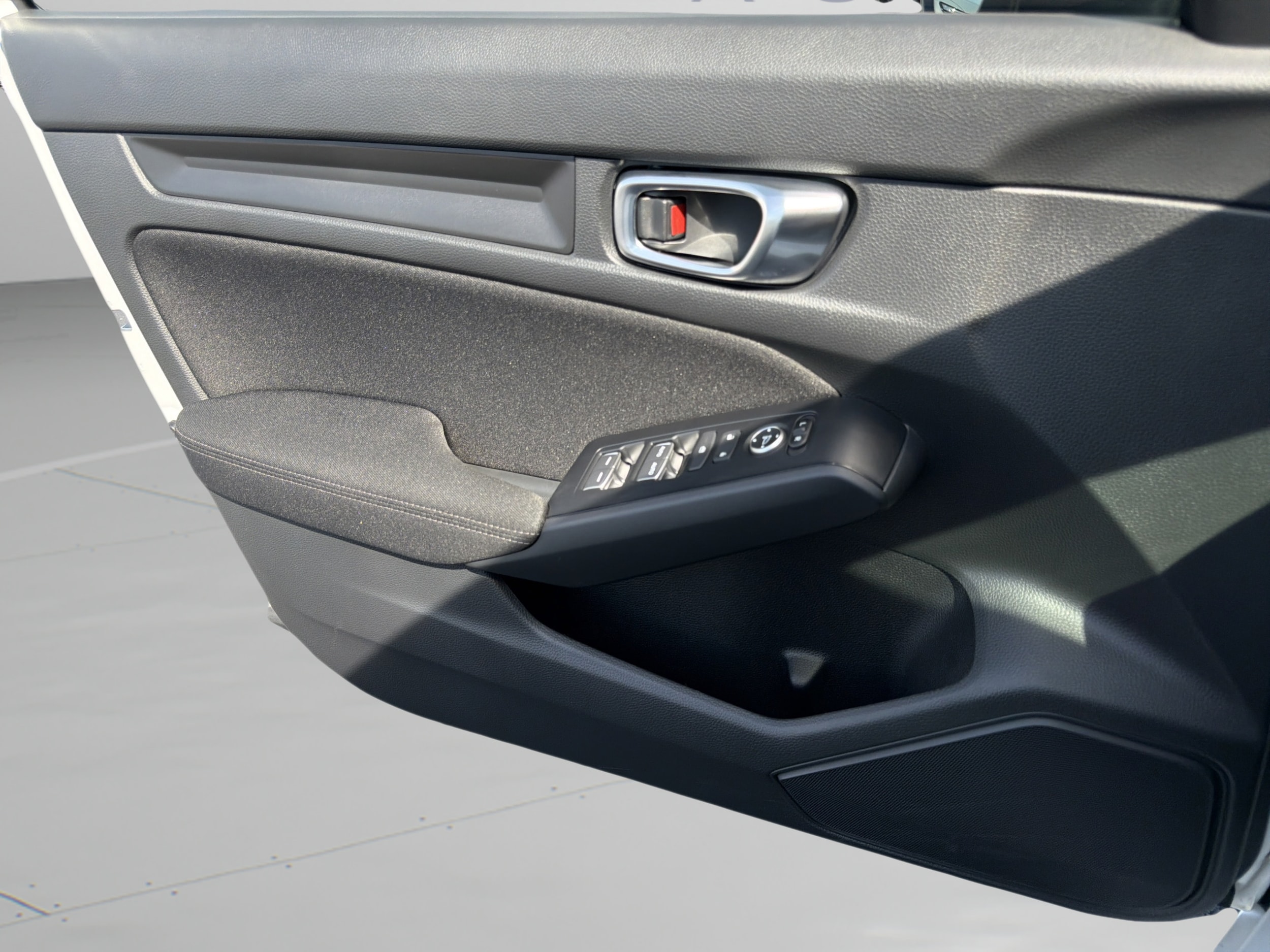 2026 Honda Civic Hatchback Sport - Photo 38