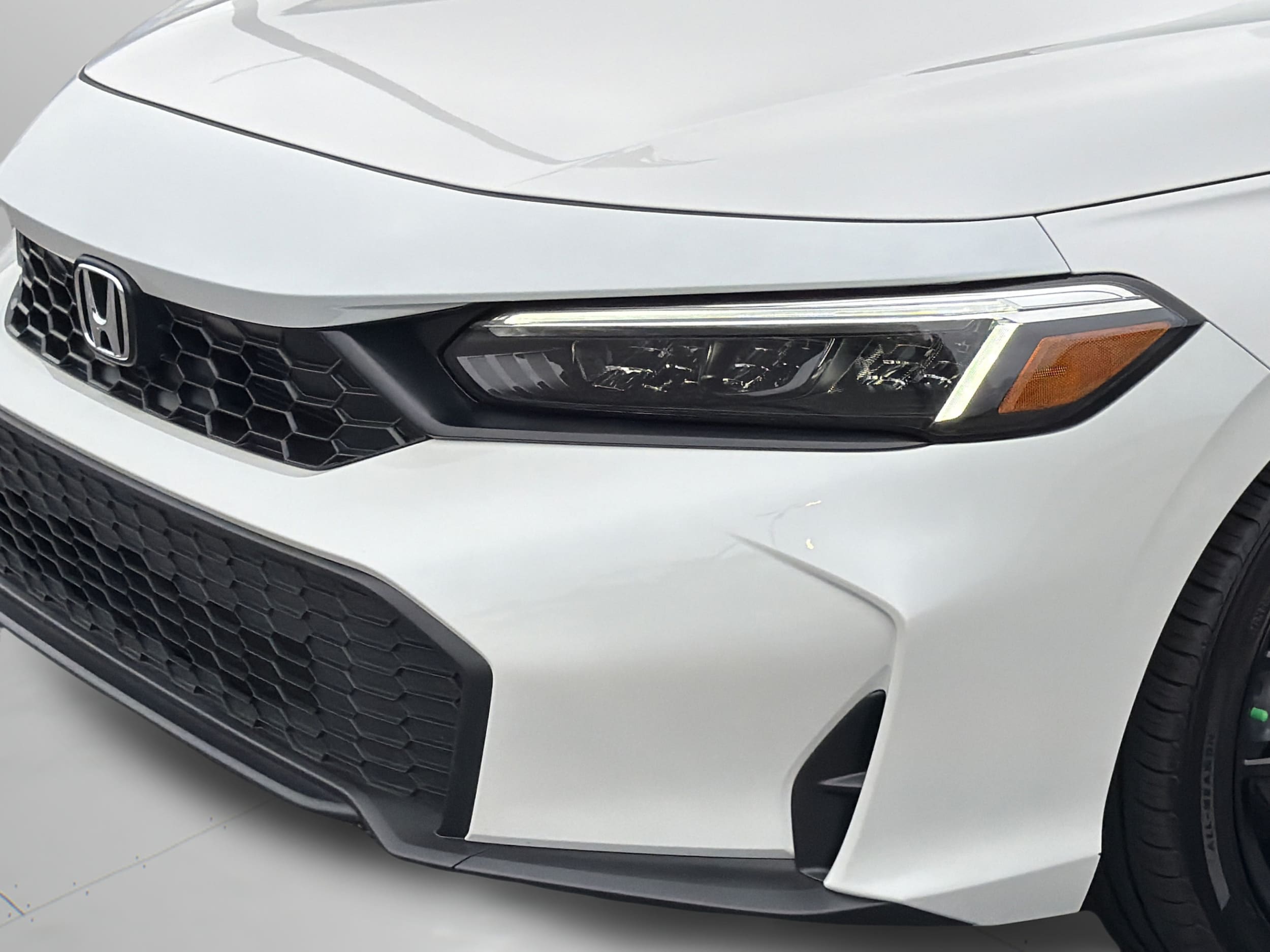 2026 Honda Civic Hatchback Sport - Photo 11