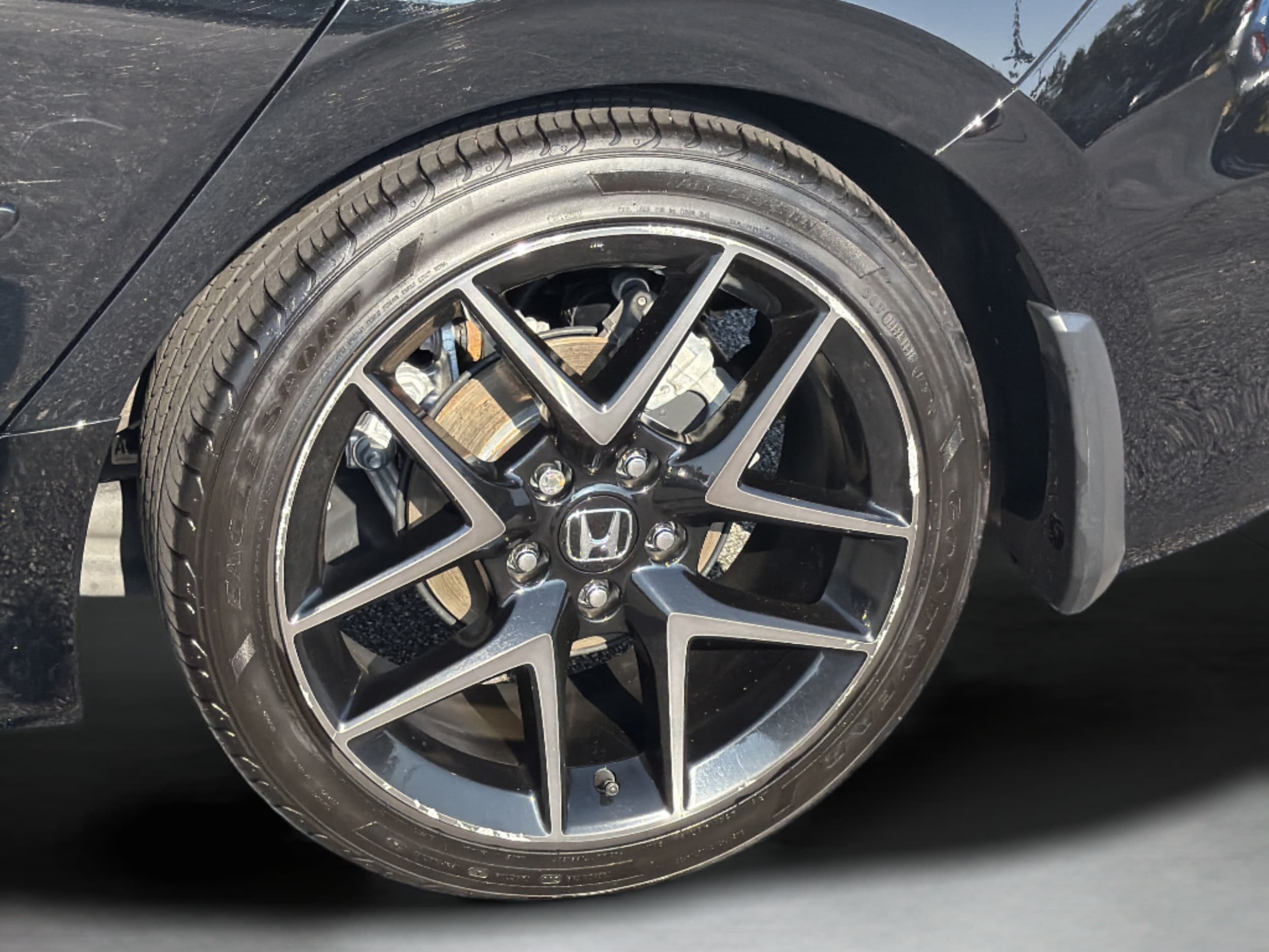 2024 Honda Civic Hatchback Sport Touring - Photo 12