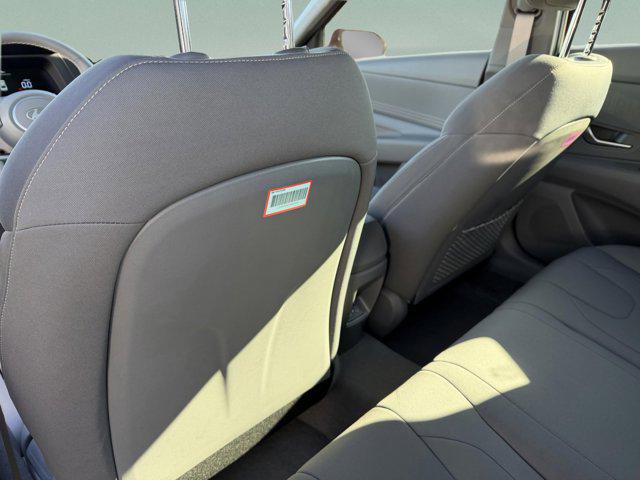 2026 Hyundai Elantra SEL - Photo 23