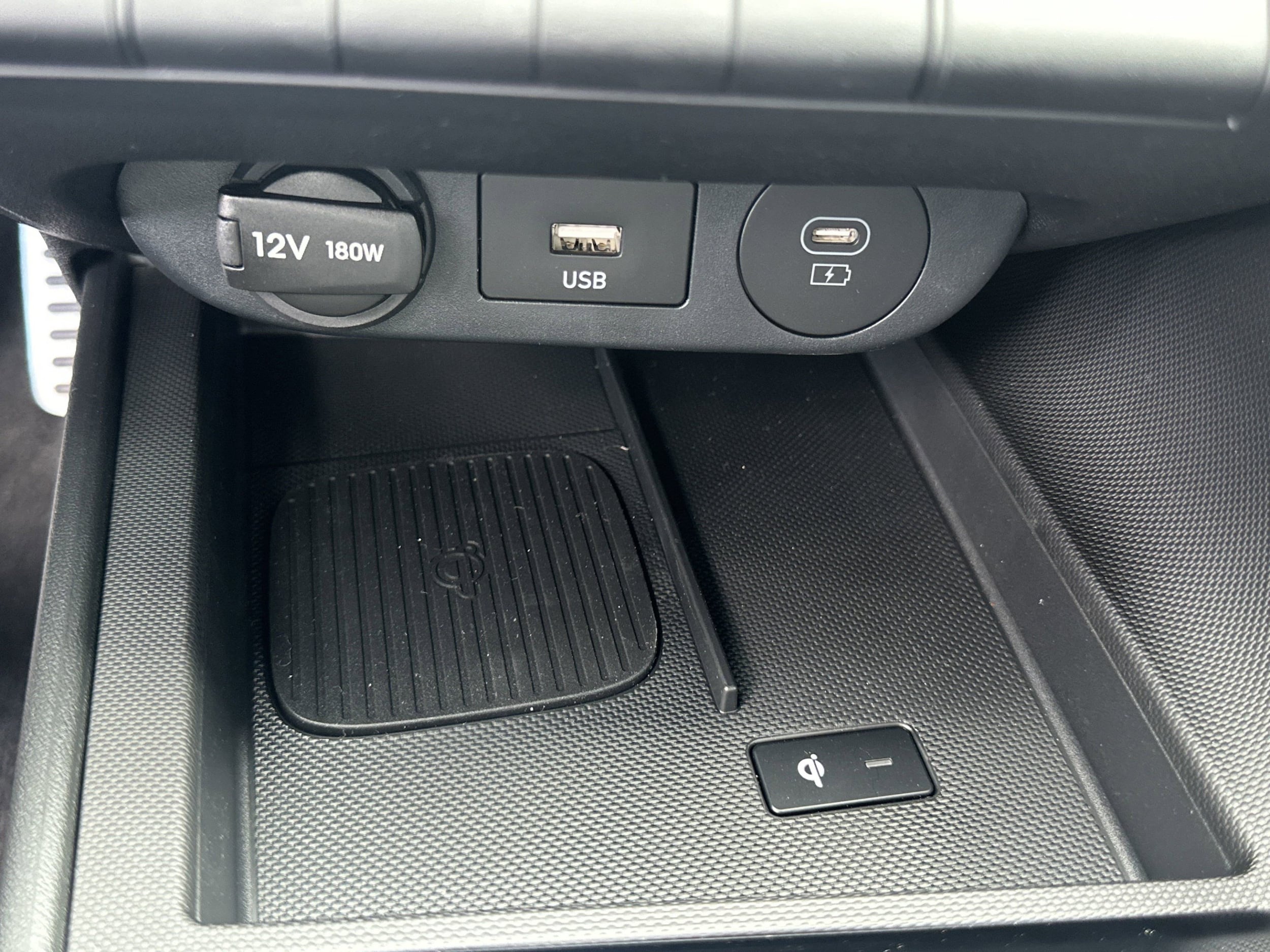 2025 Hyundai Elantra SEL - Photo 30