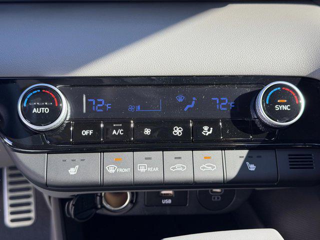 2026 Hyundai Elantra SEL - Photo 9