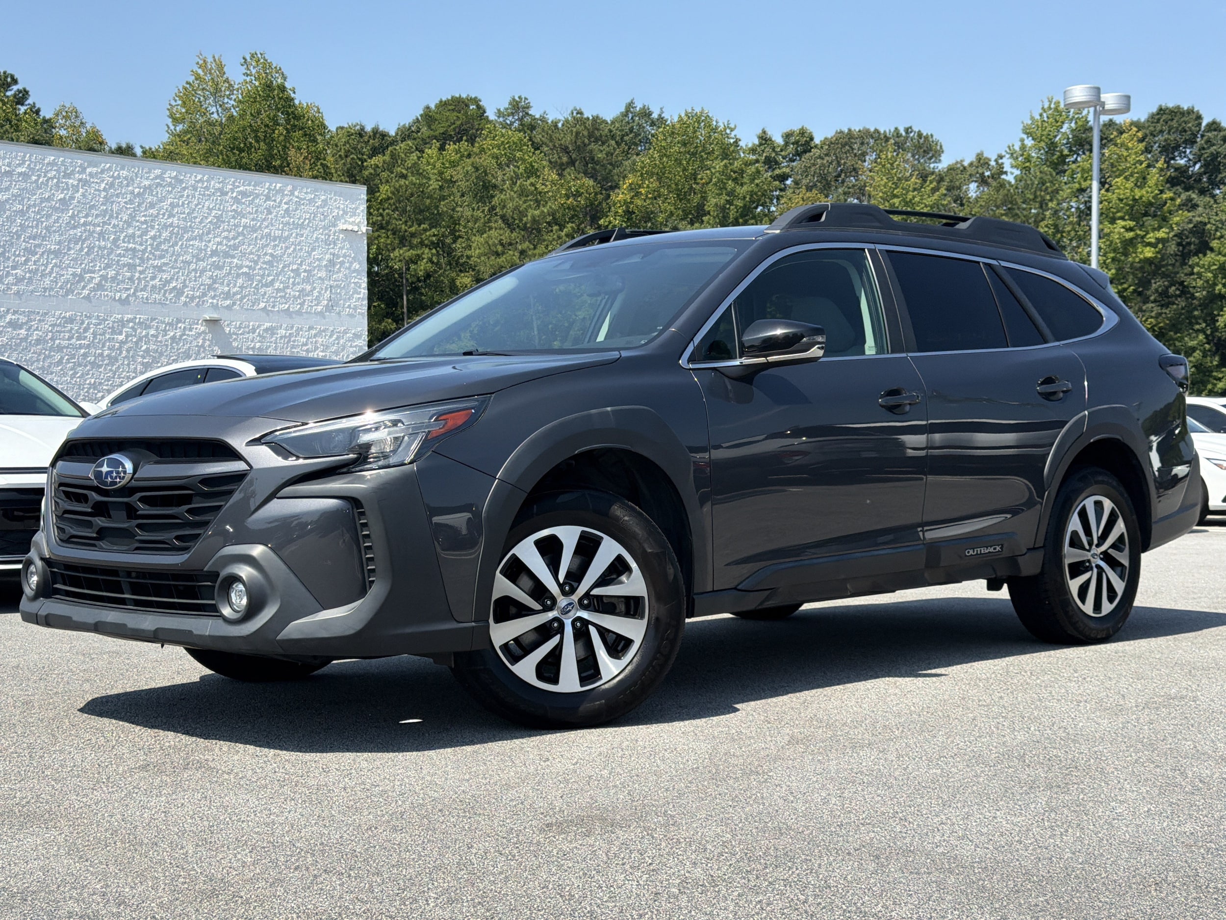 2023 Subaru Outback Premium